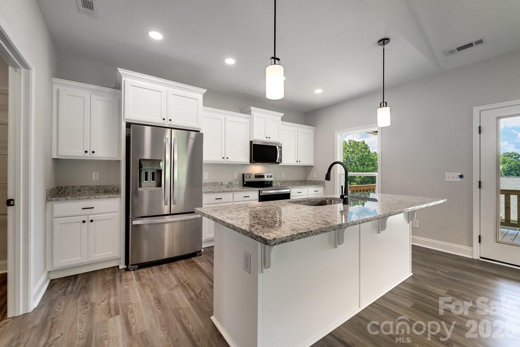 381 Scenic Ridge Circle Property Photo 14