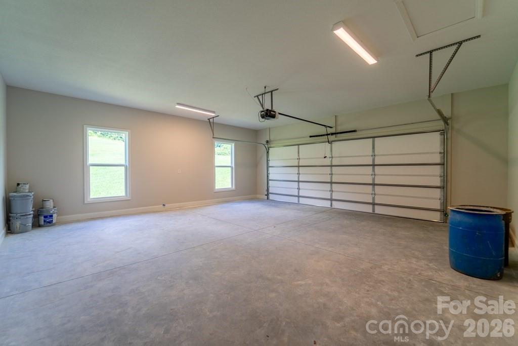 381 Scenic Ridge Circle Property Photo 32
