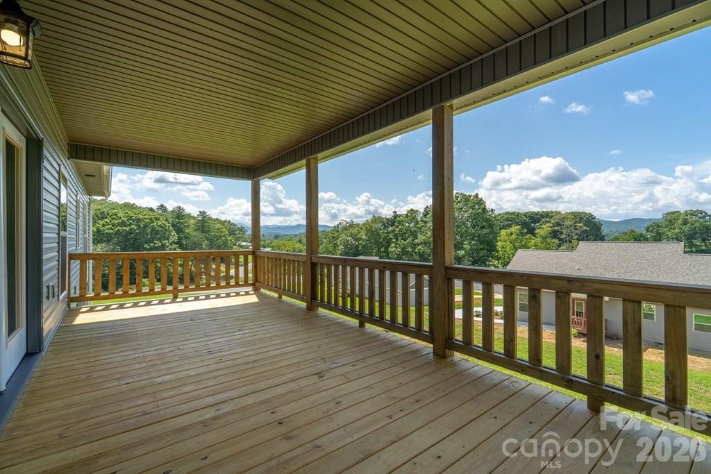 381 Scenic Ridge Circle Property Photo 34