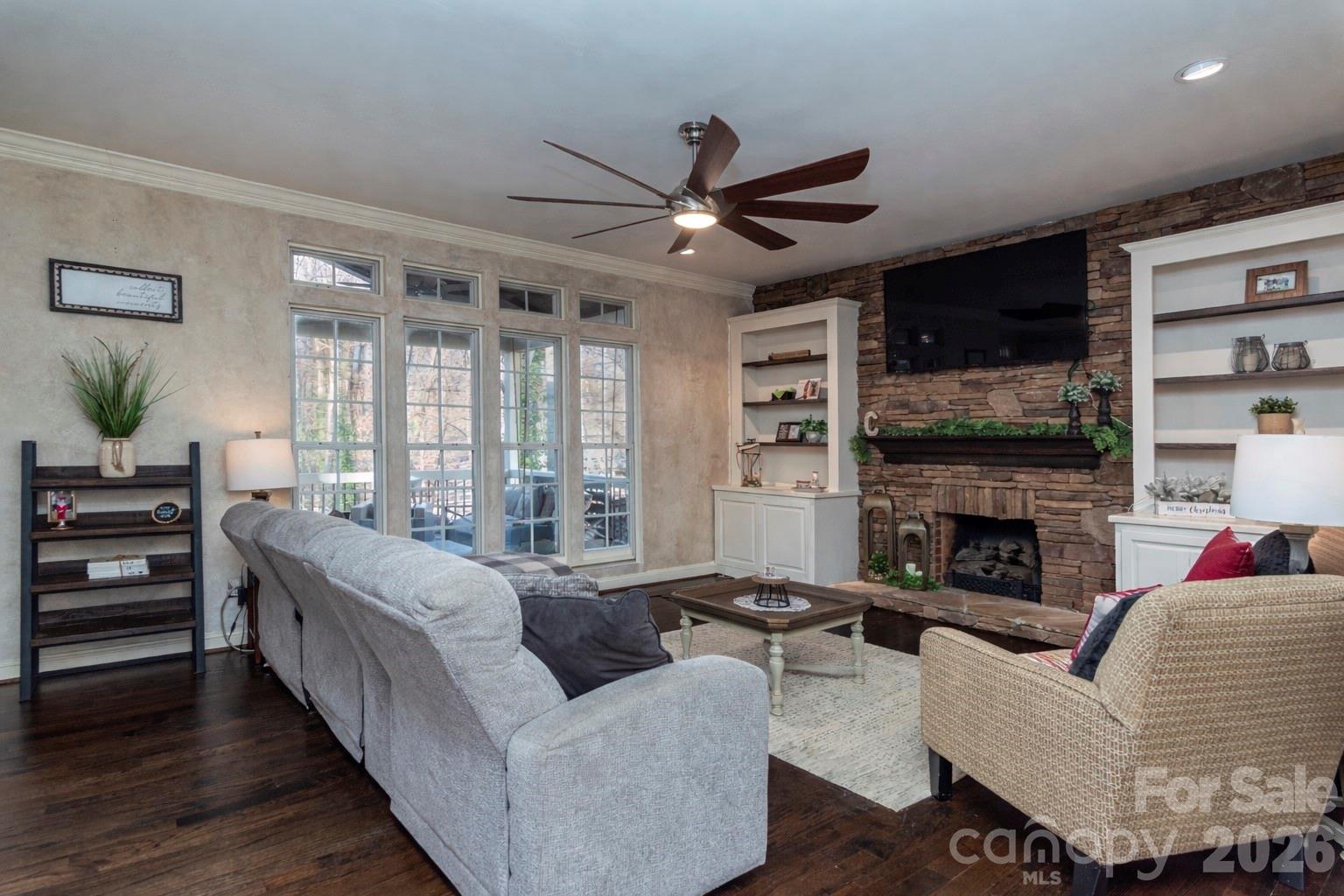 130 Haddington Place Property Photo 4