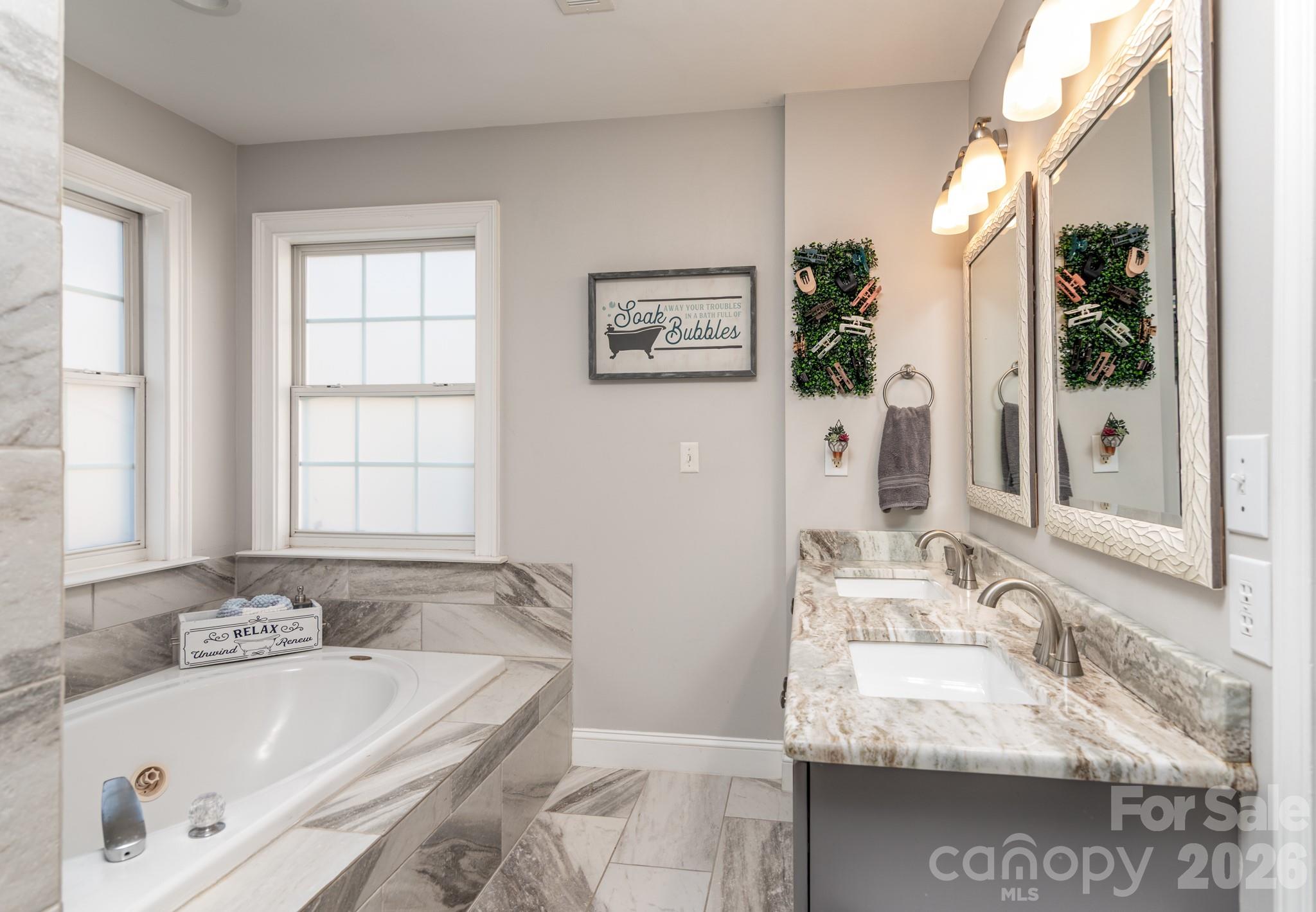130 Haddington Place Property Photo 11