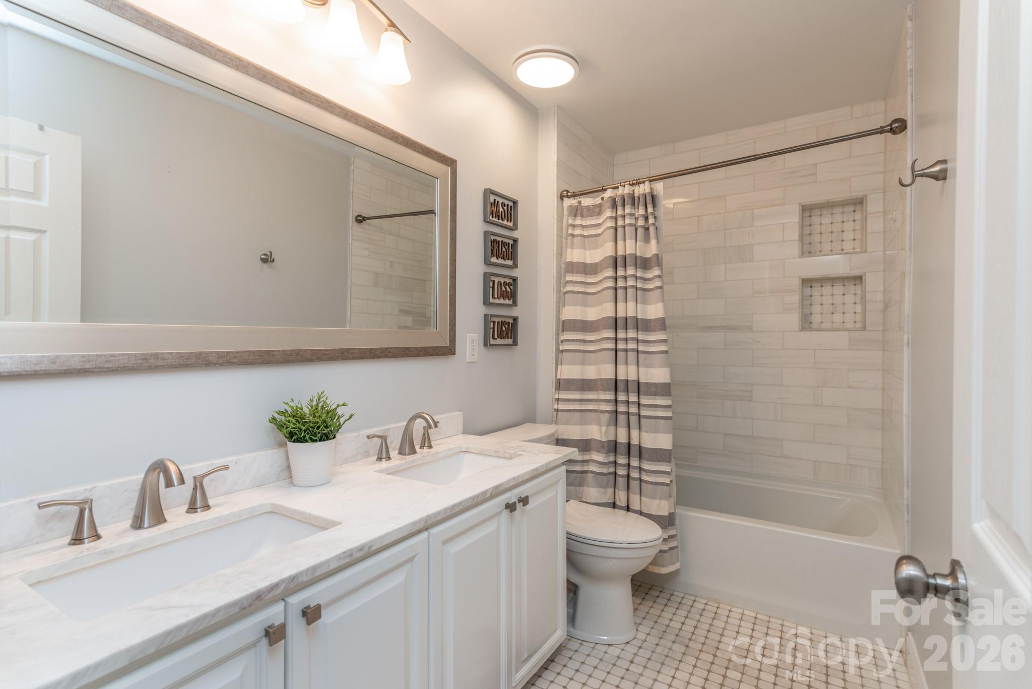 130 Haddington Place Property Photo 16
