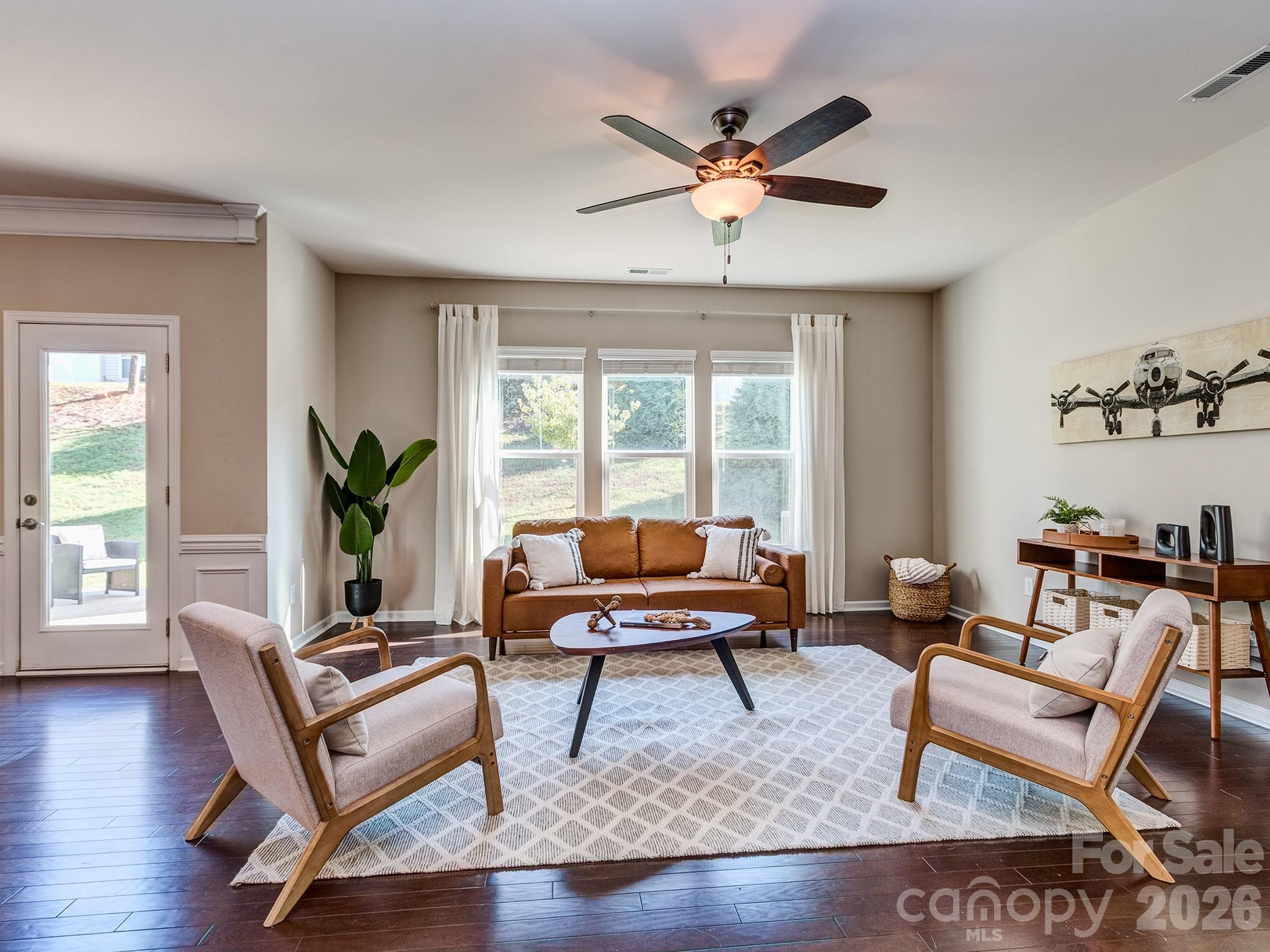 3831 Park South Station Boulevard Property Photo 1