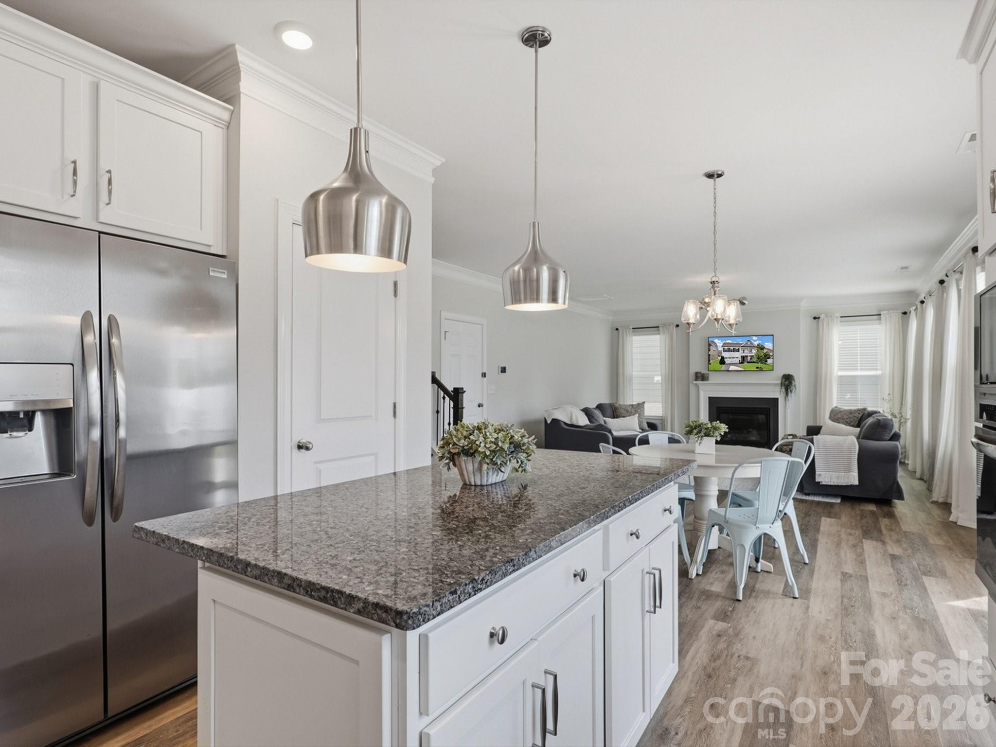 7122 Astella Way Property Photo 18