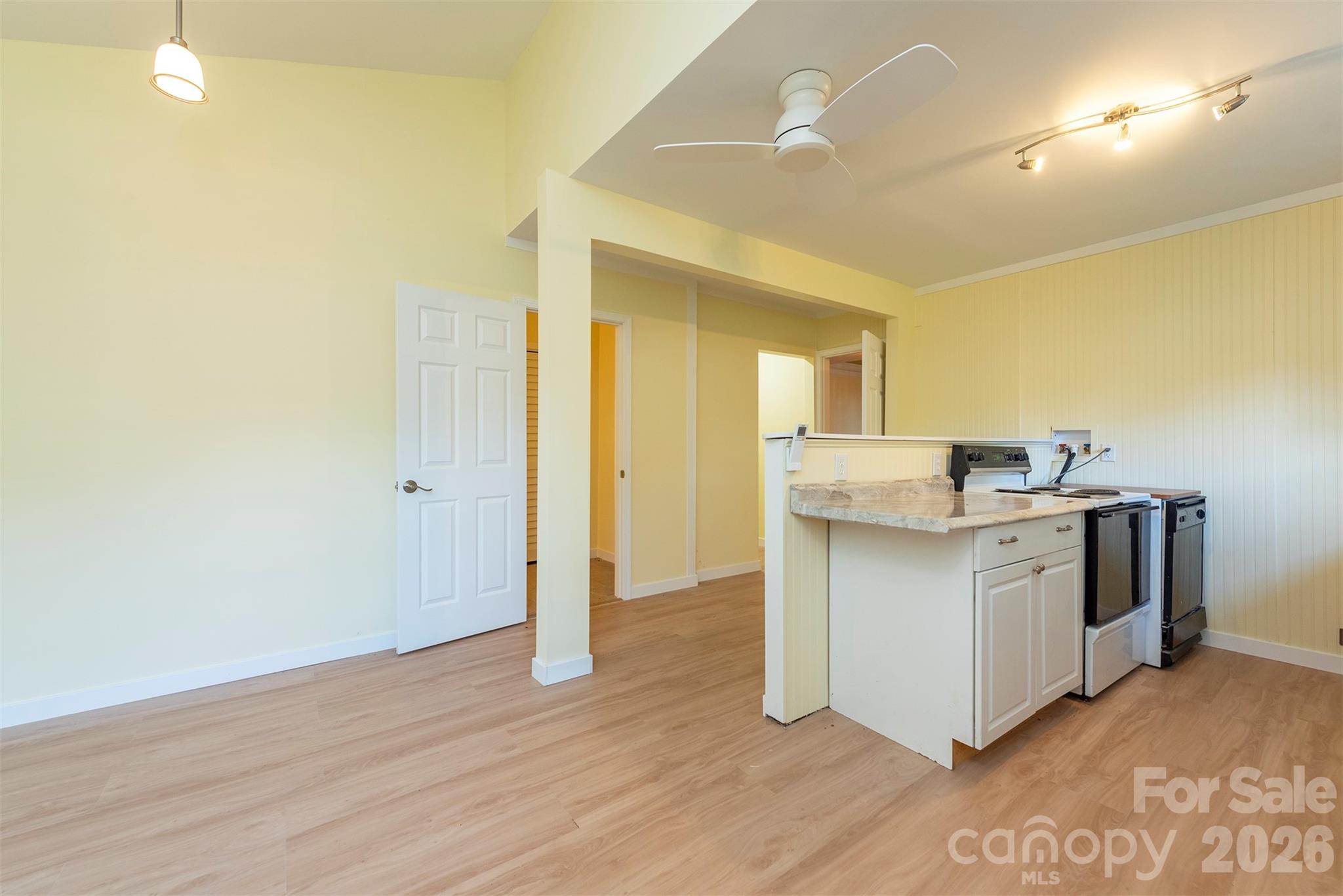 223 Davidson Road Property Photo 26