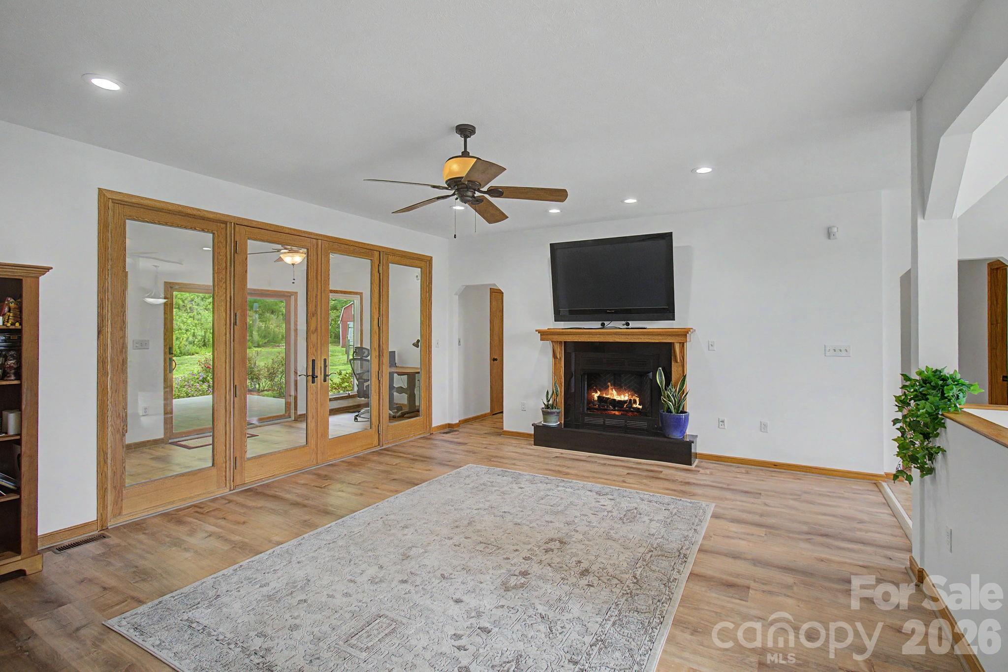 340 Earlys Mountain Road Property Photo 5