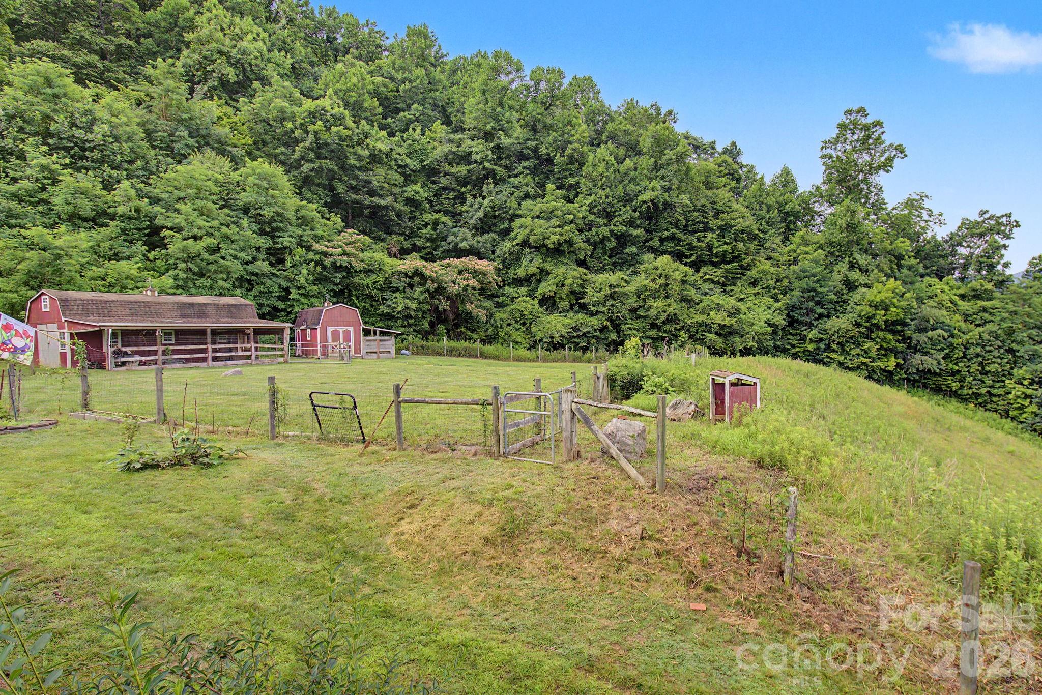 340 Earlys Mountain Road Property Photo 27