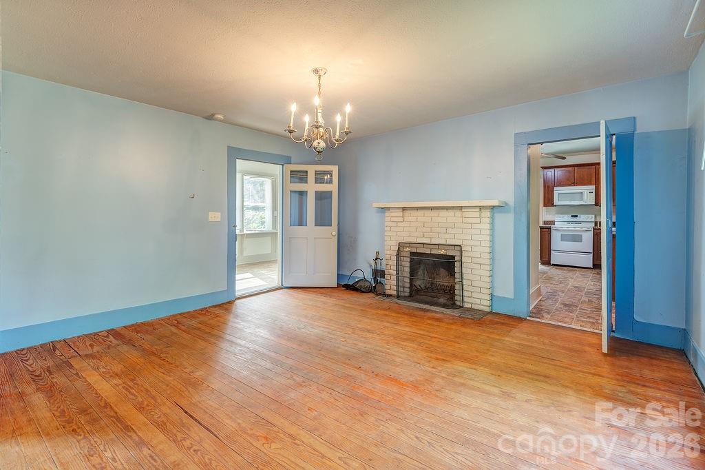 648 Lakeshore Drive Property Photo 16