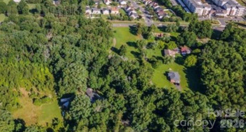 14035 Eastfield Road Property Photo 1