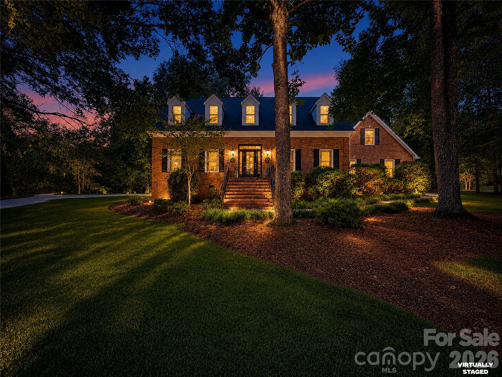 8503 Foxbridge Drive Property Photo 4