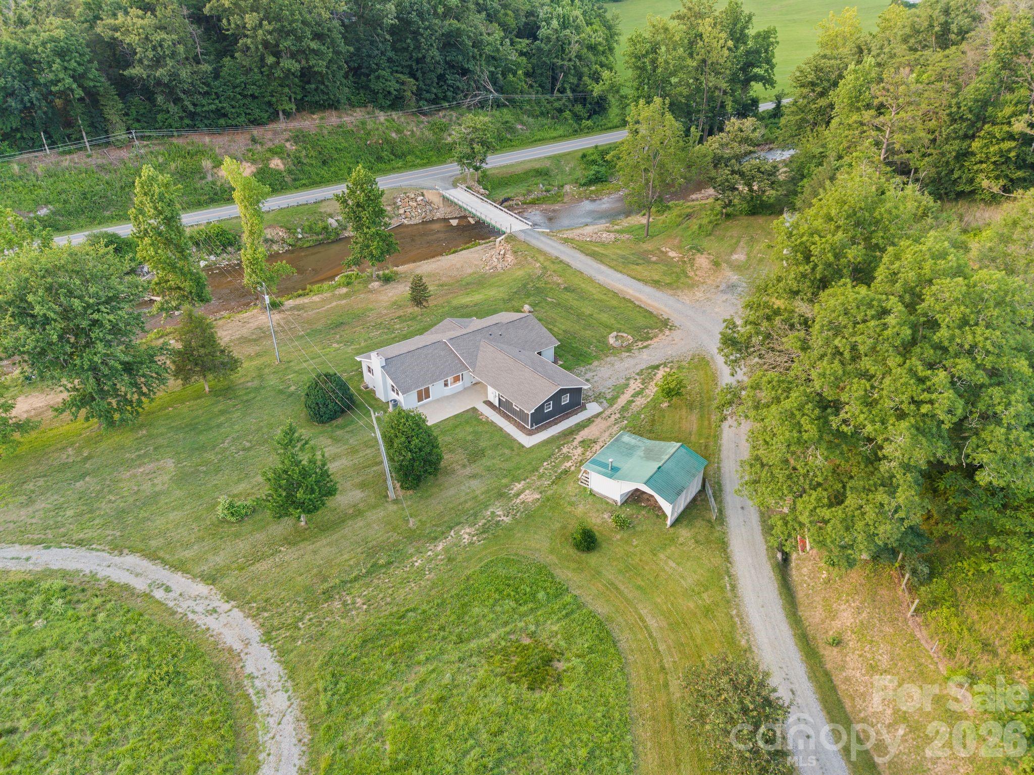 1372 & 1370 Barnardsville Highway Property Photo 4