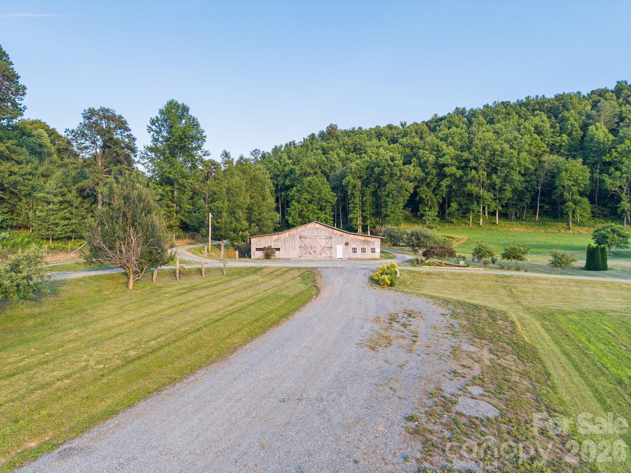 1372 & 1370 Barnardsville Highway Property Photo 9