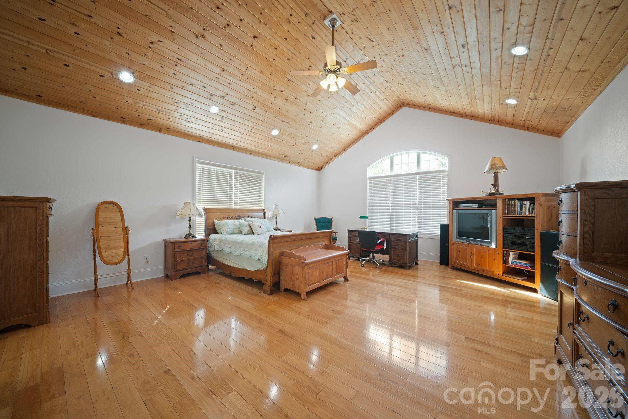 1372 & 1370 Barnardsville Highway Property Photo 34