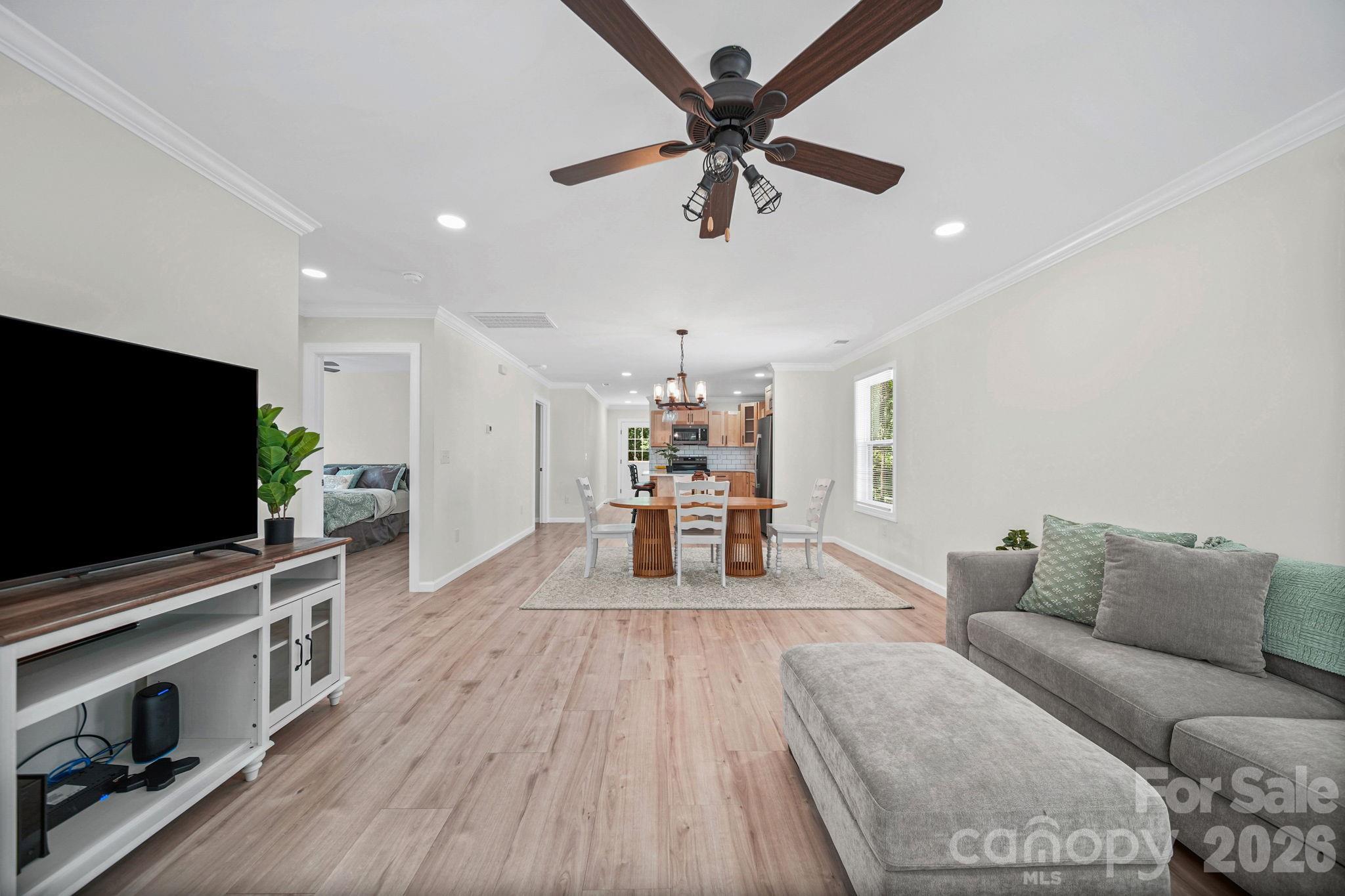 253 Hall Avenue Property Photo 7