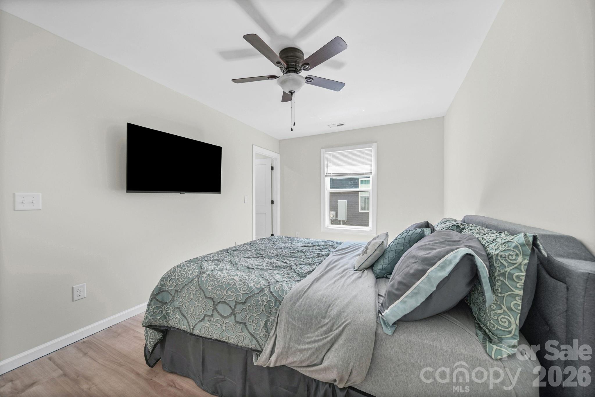 253 Hall Avenue Property Photo 16