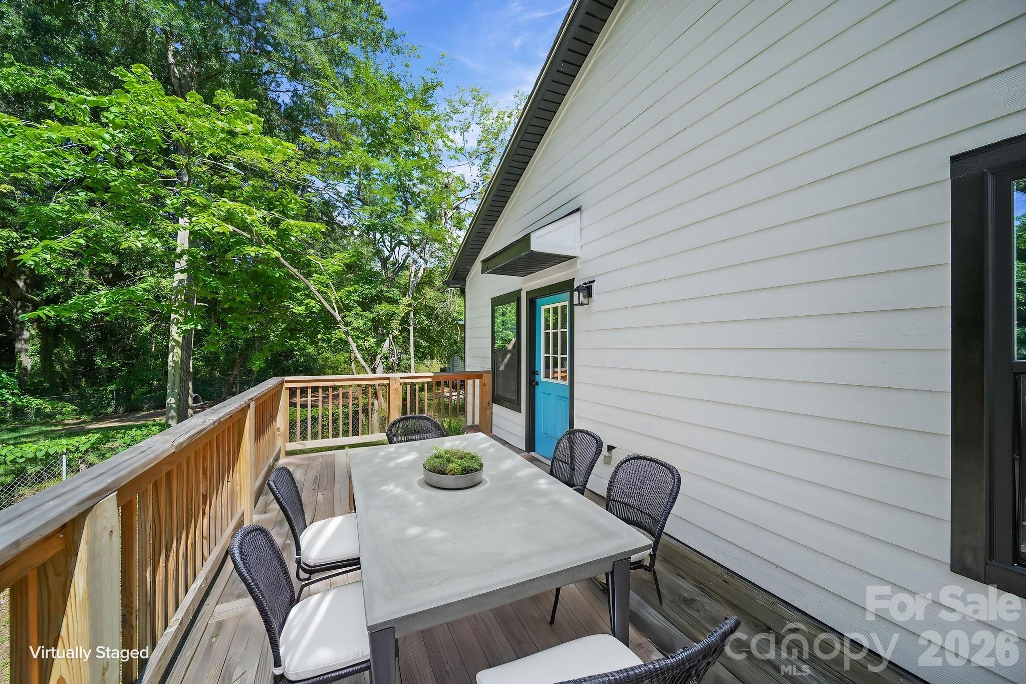 253 Hall Avenue Property Photo 23