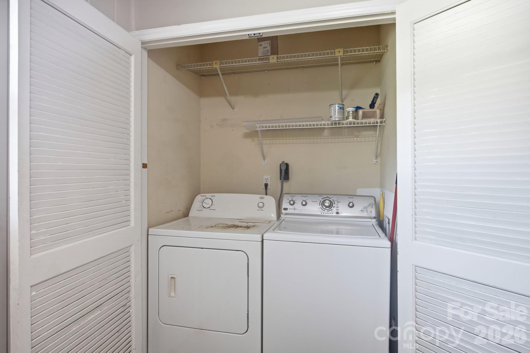 1401 Grovewood Drive Property Photo 29