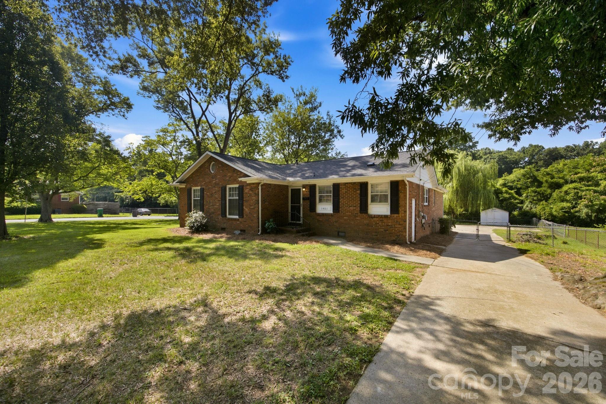 1401 Grovewood Drive Property Photo 38