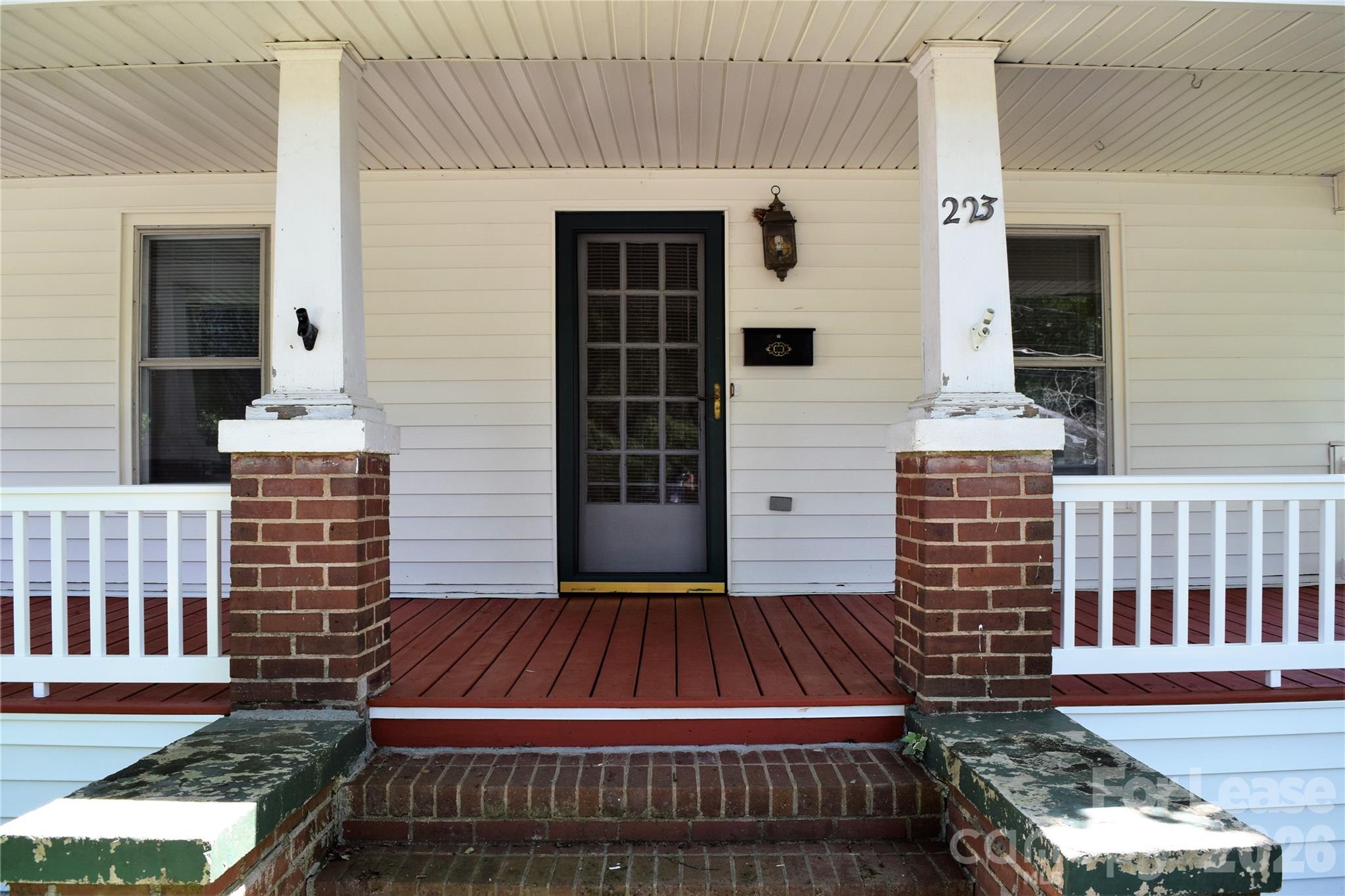 223 Maple Street Property Photo 2