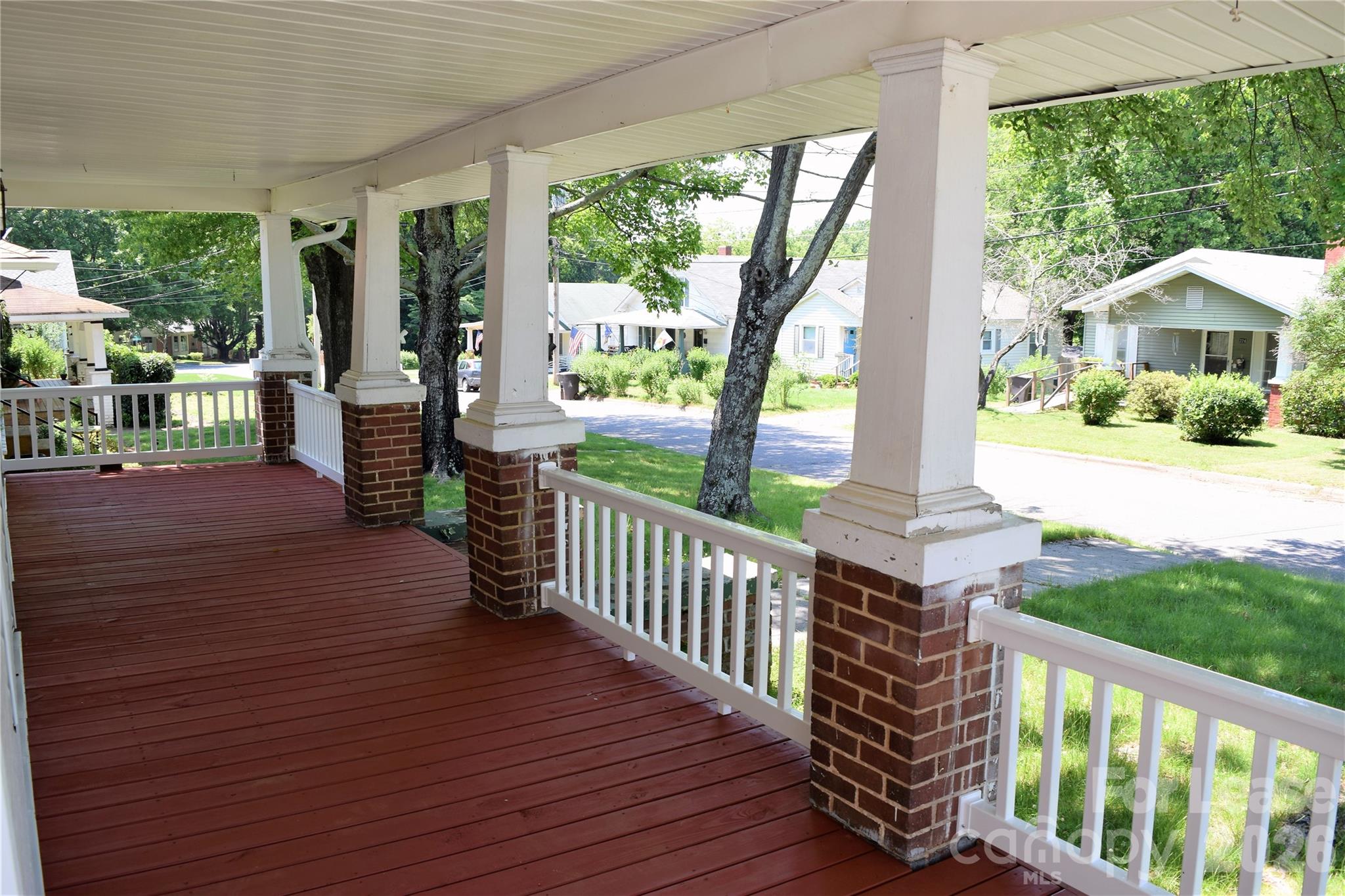 223 Maple Street Property Photo 4