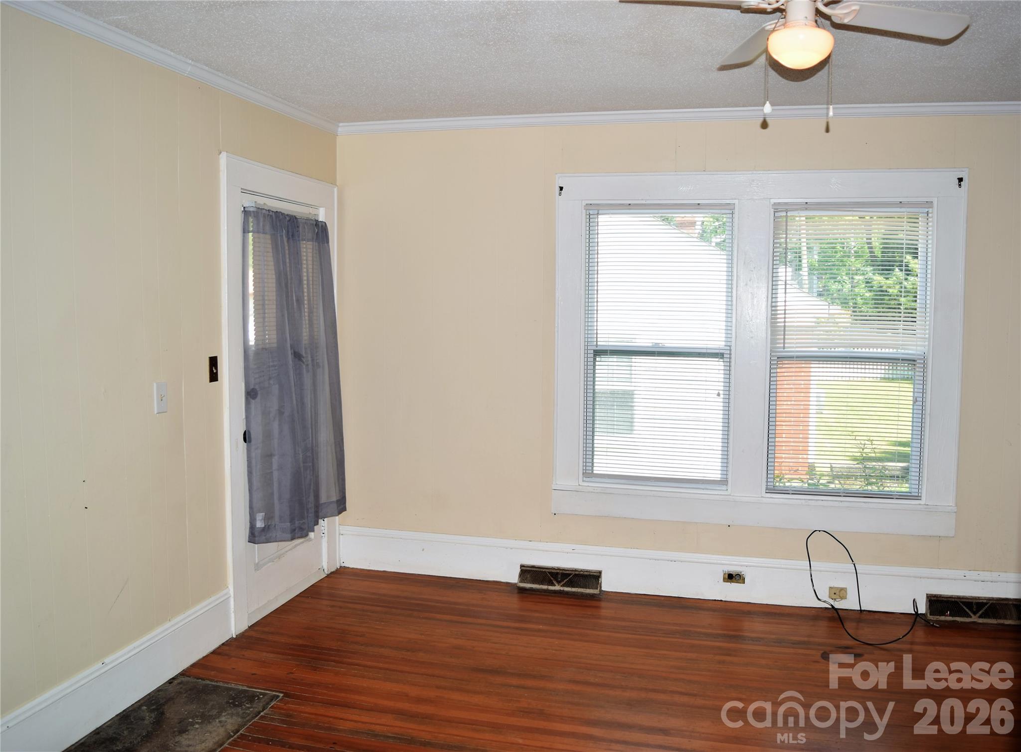 223 Maple Street Property Photo 18