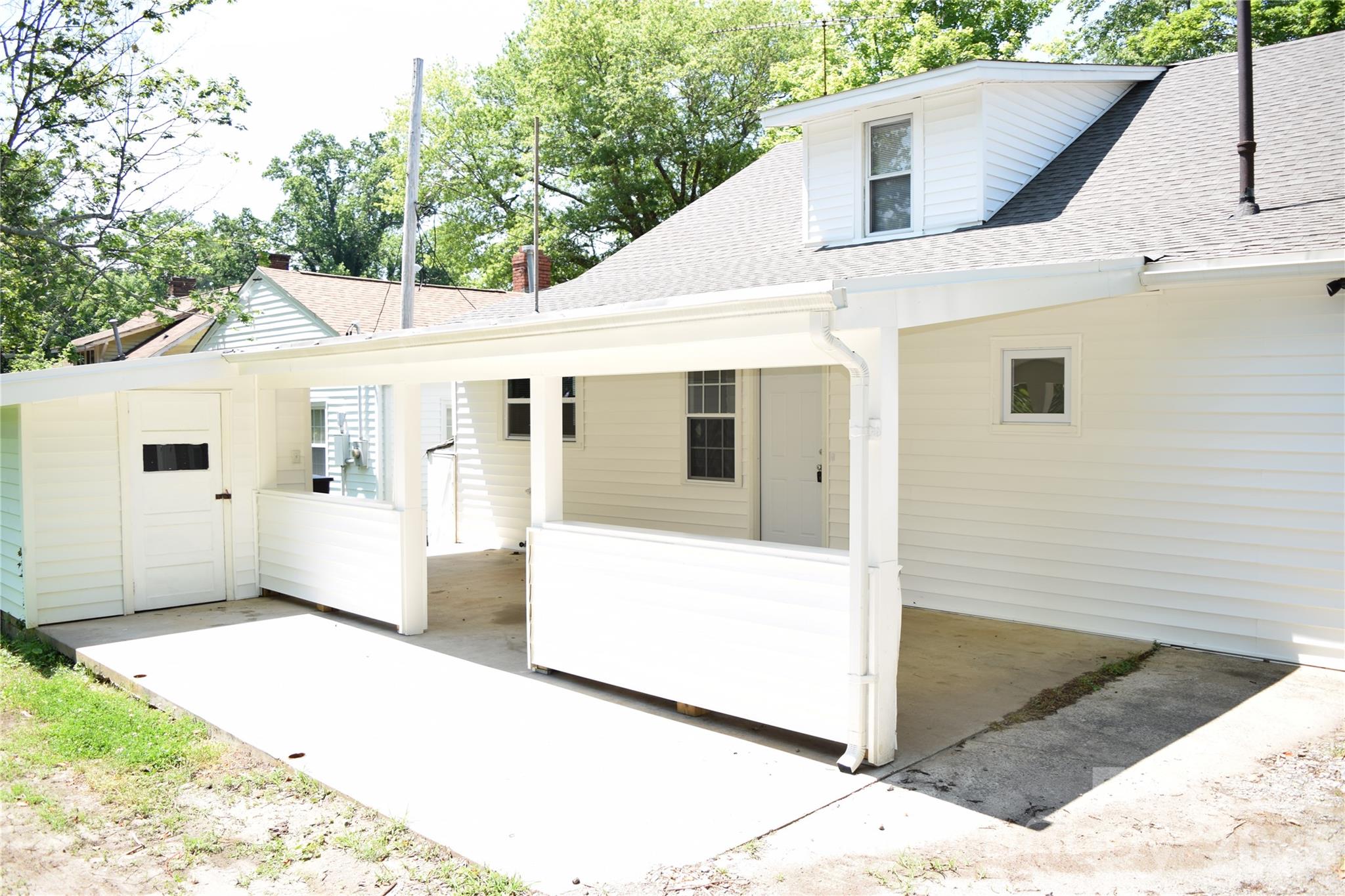 223 Maple Street Property Photo 29