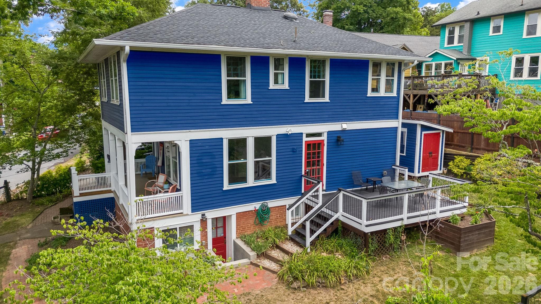 9 Houston Street Property Photo 7