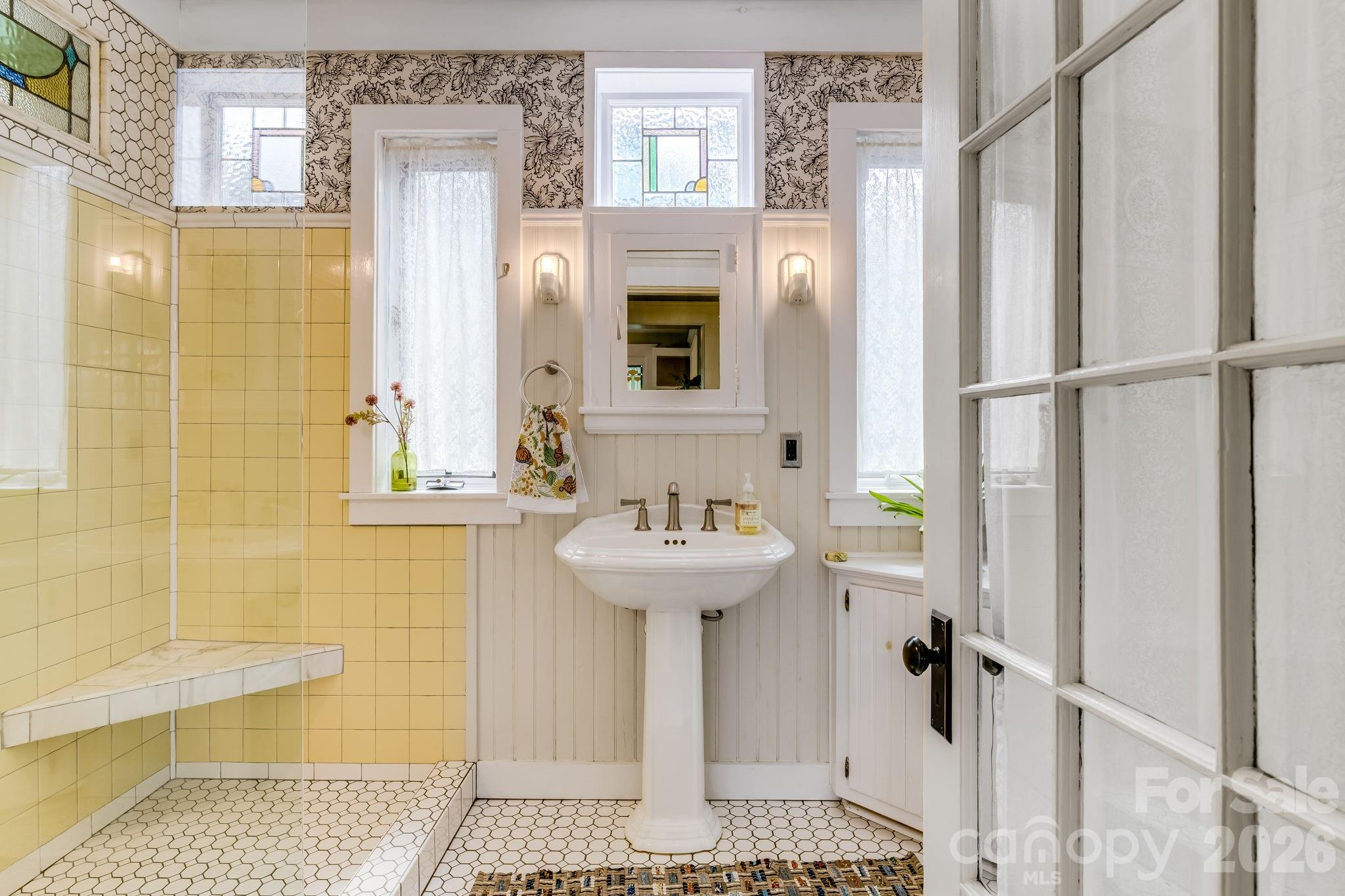 9 Houston Street Property Photo 24