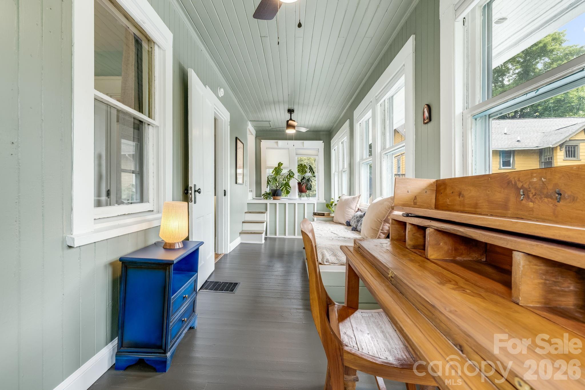 9 Houston Street Property Photo 26