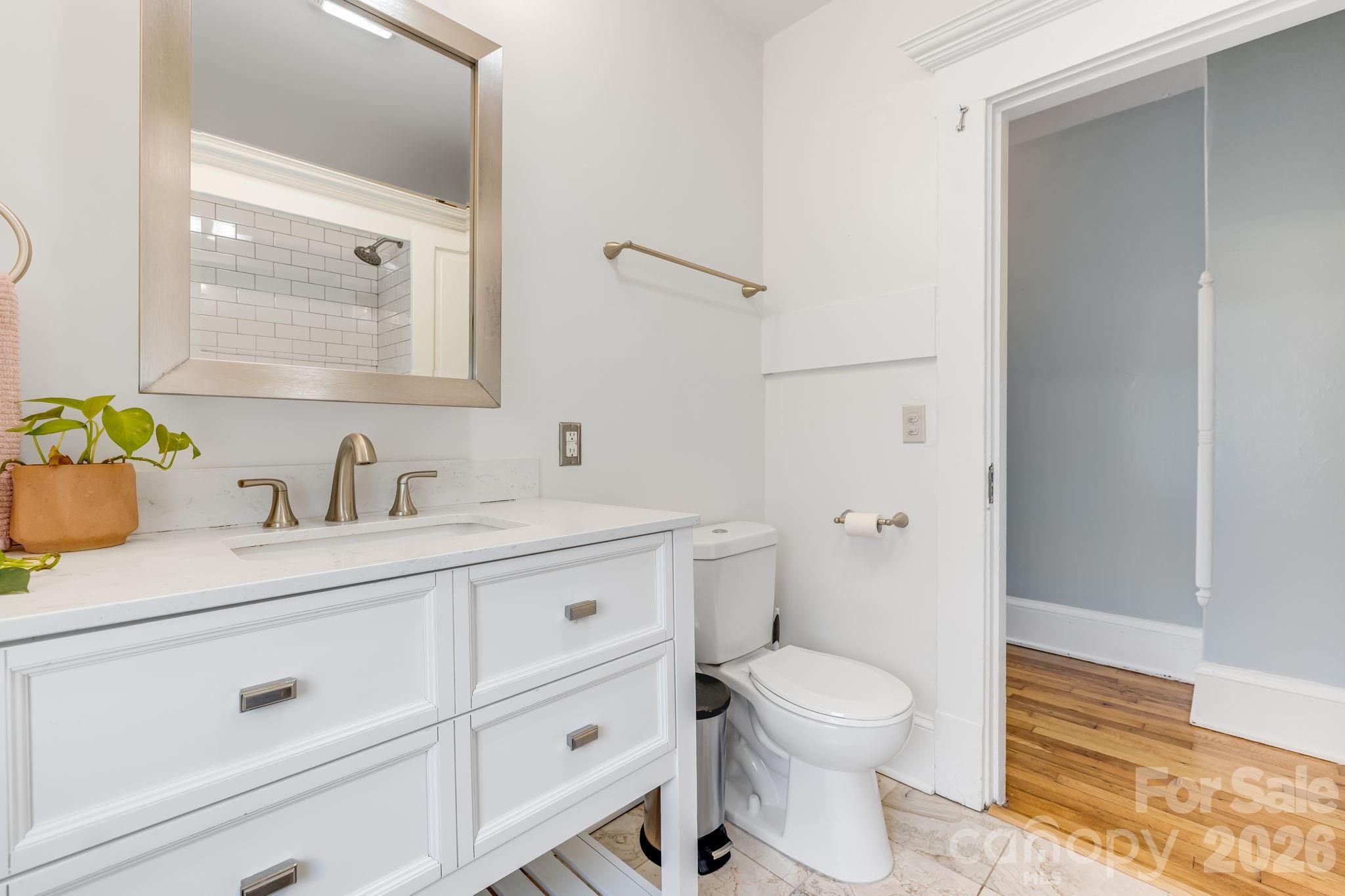 9 Houston Street Property Photo 38