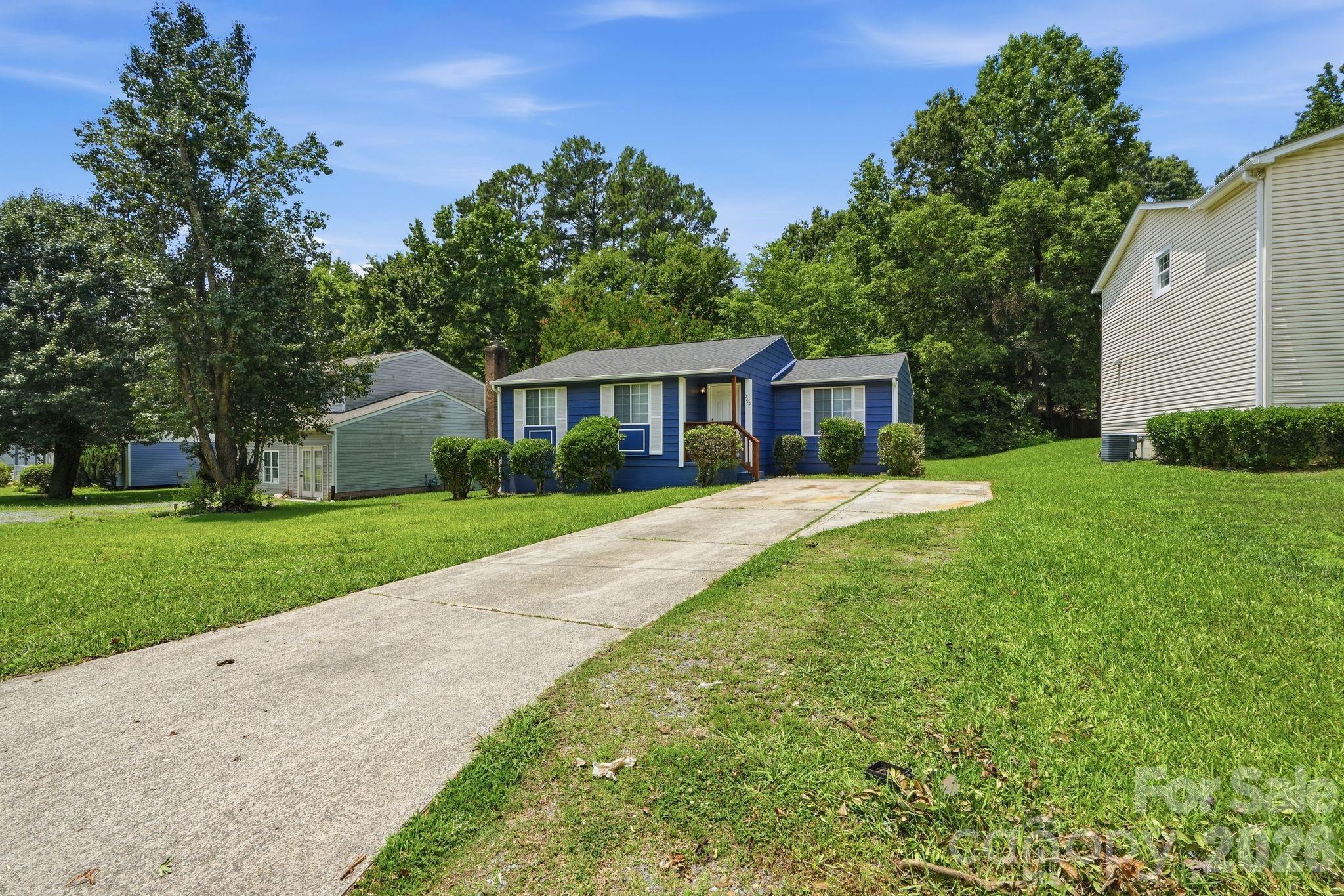 3719 Piney Grove Road Property Photo 2