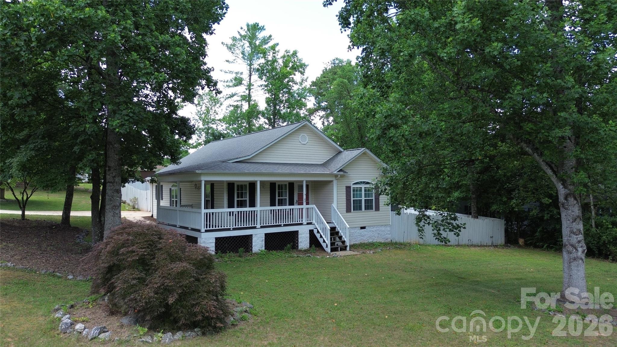 49 Laurel Street Property Photo 1