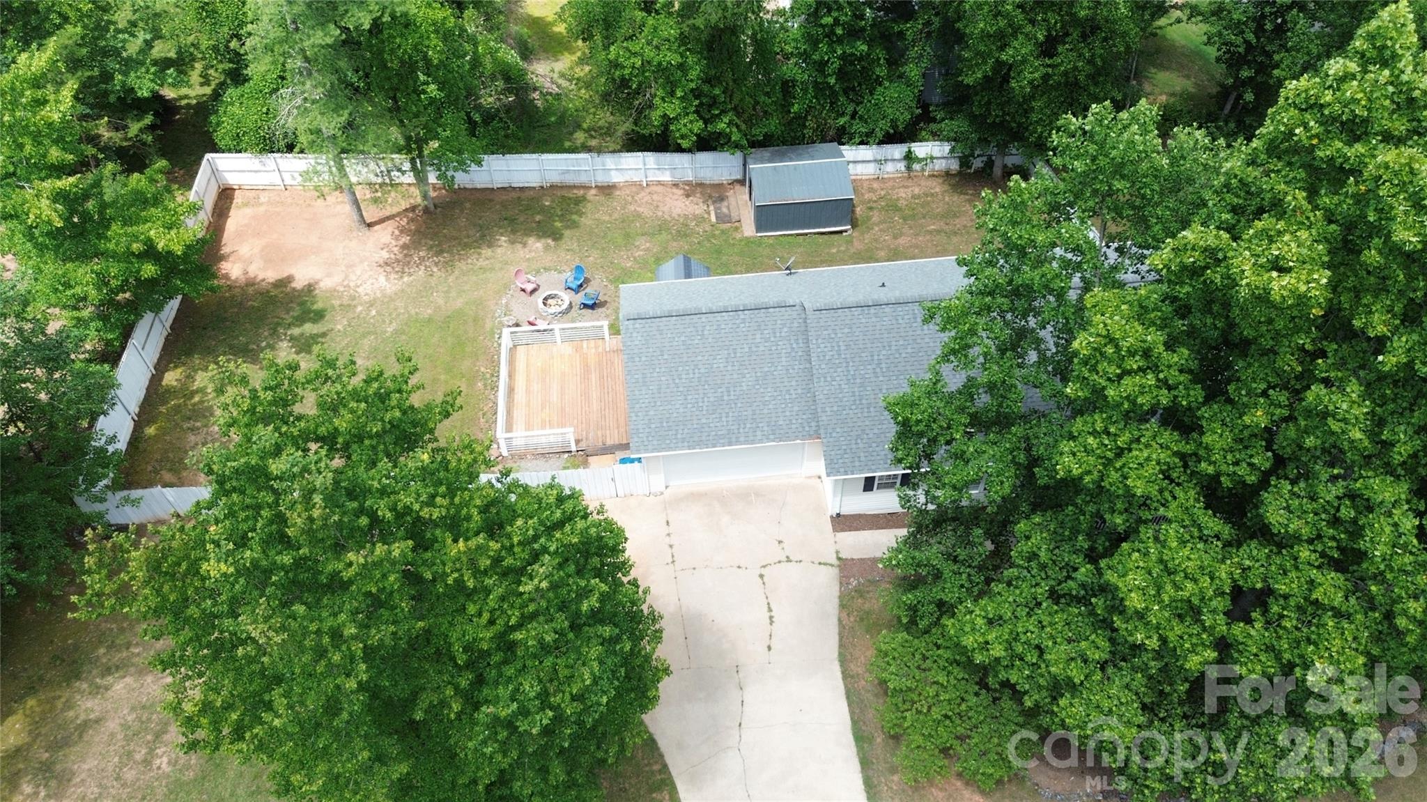 49 Laurel Street Property Photo 3