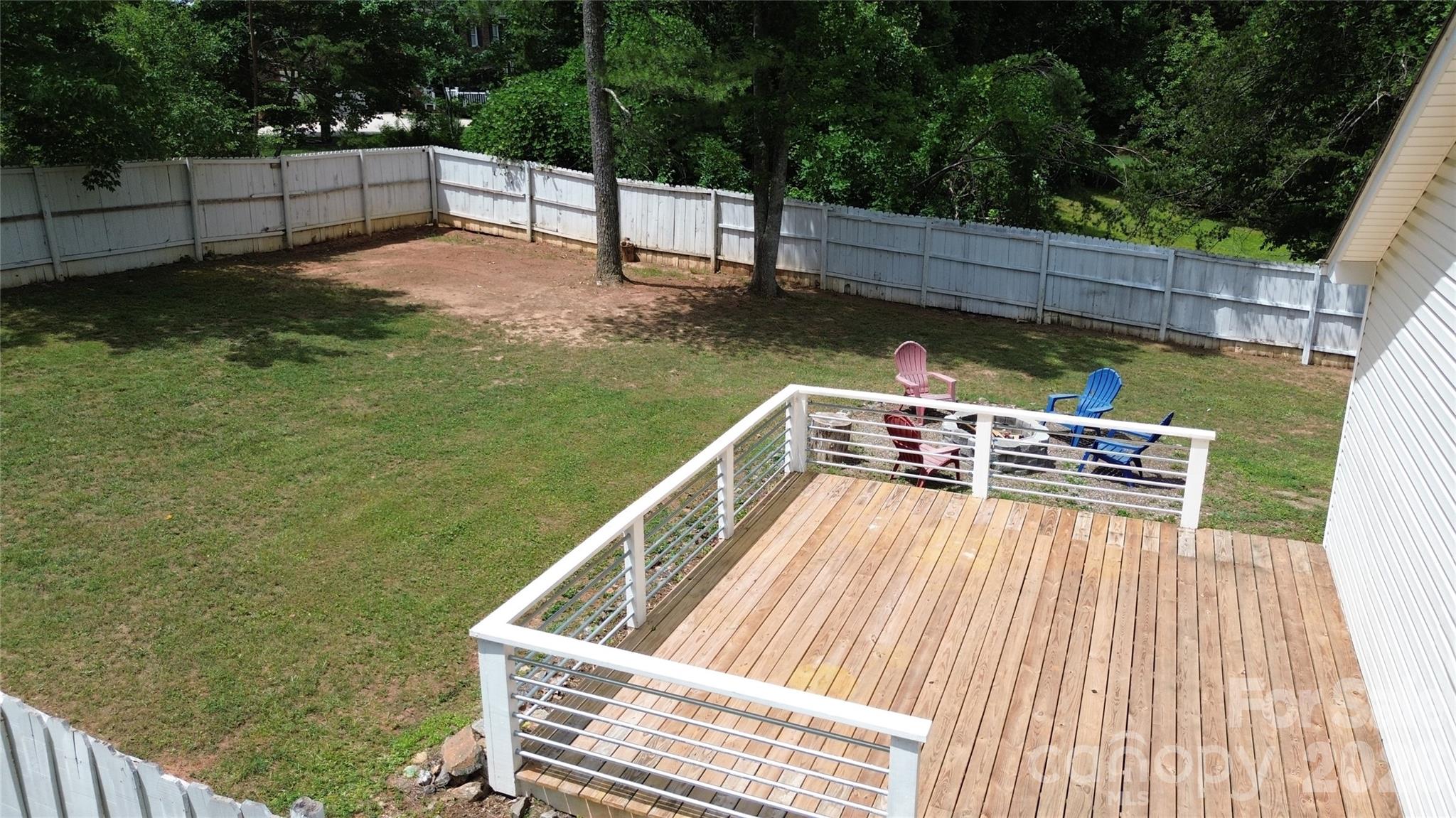 49 Laurel Street Property Photo 4