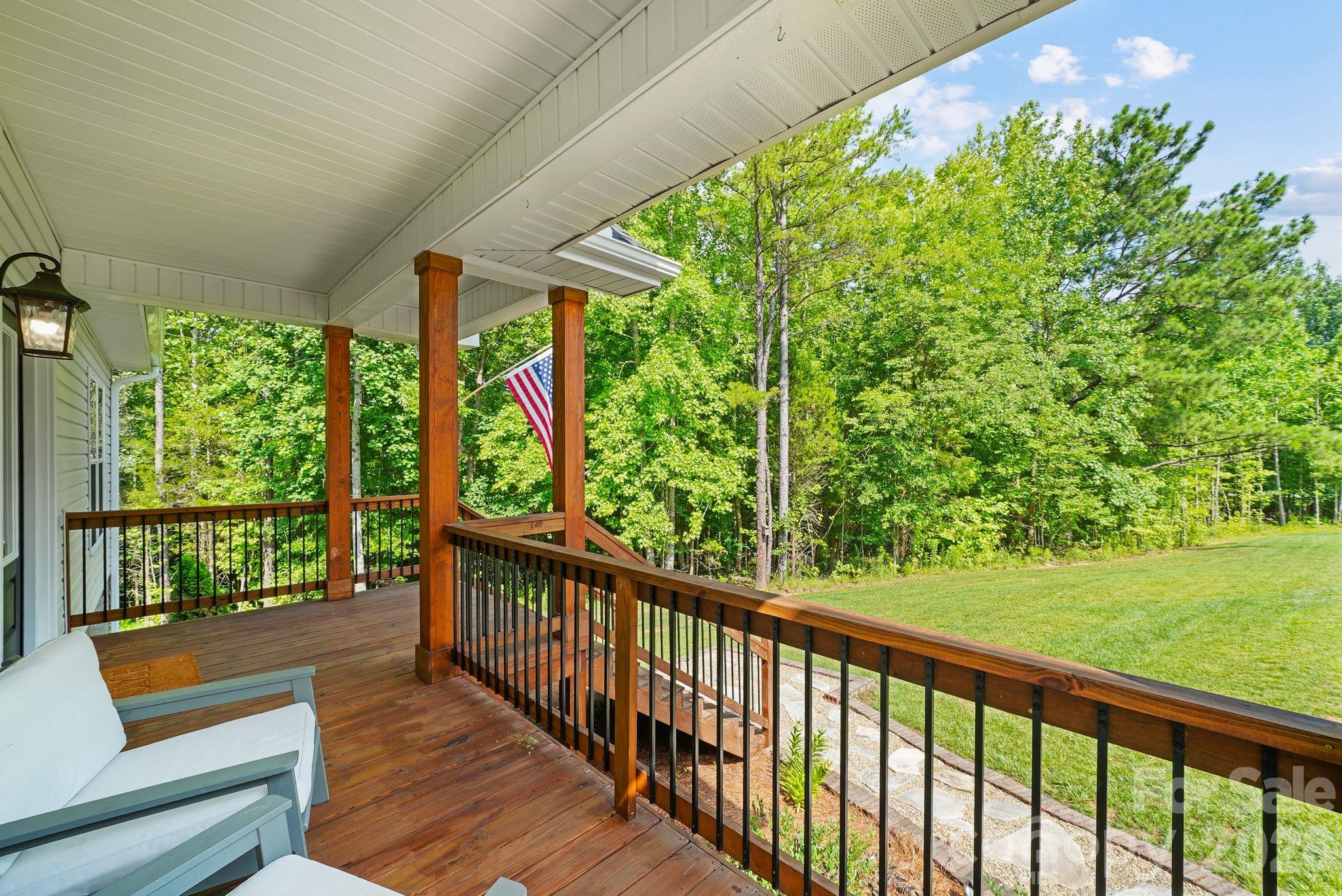 1601 Charlotte Highway Property Photo 6