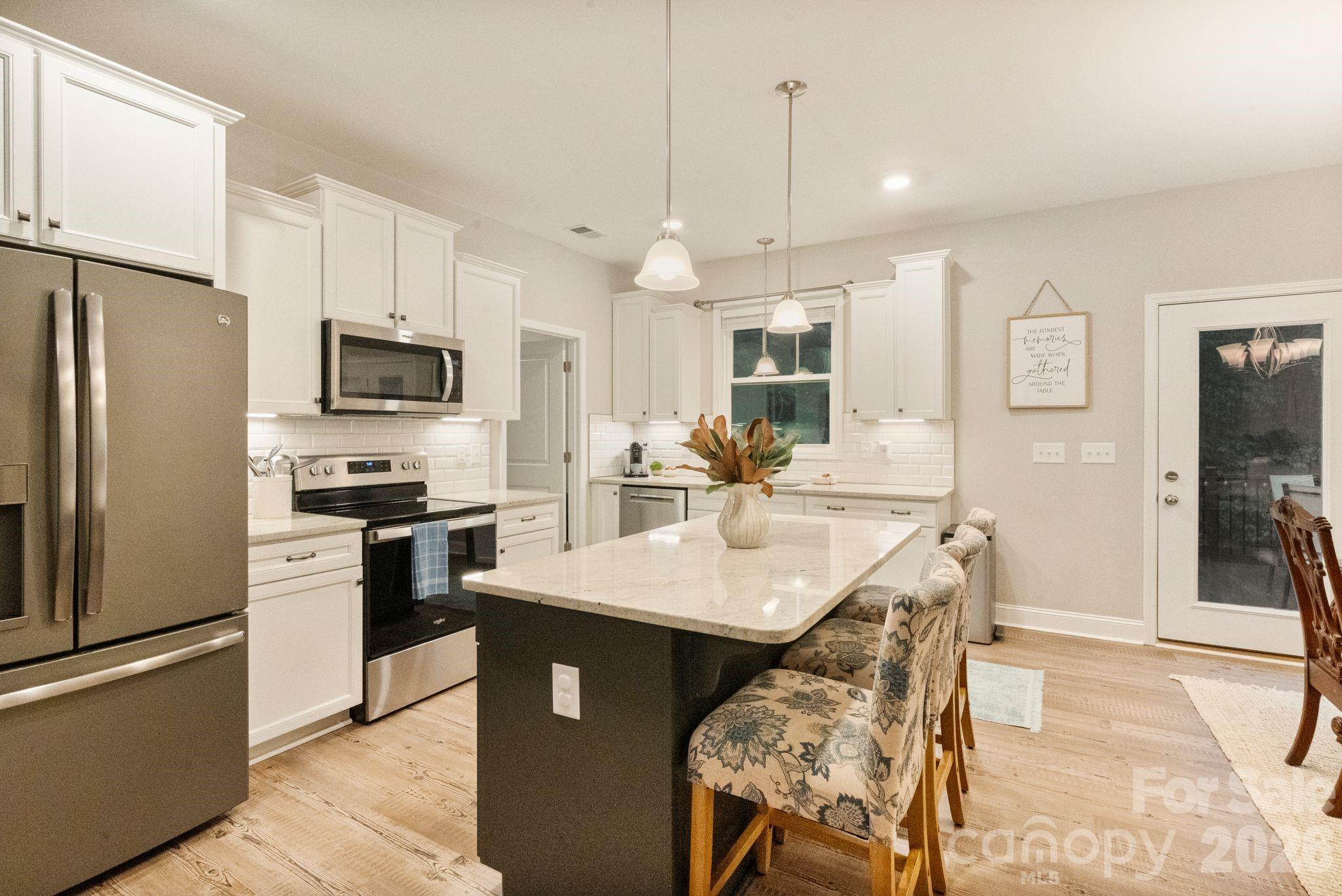 1601 Charlotte Highway Property Photo 11
