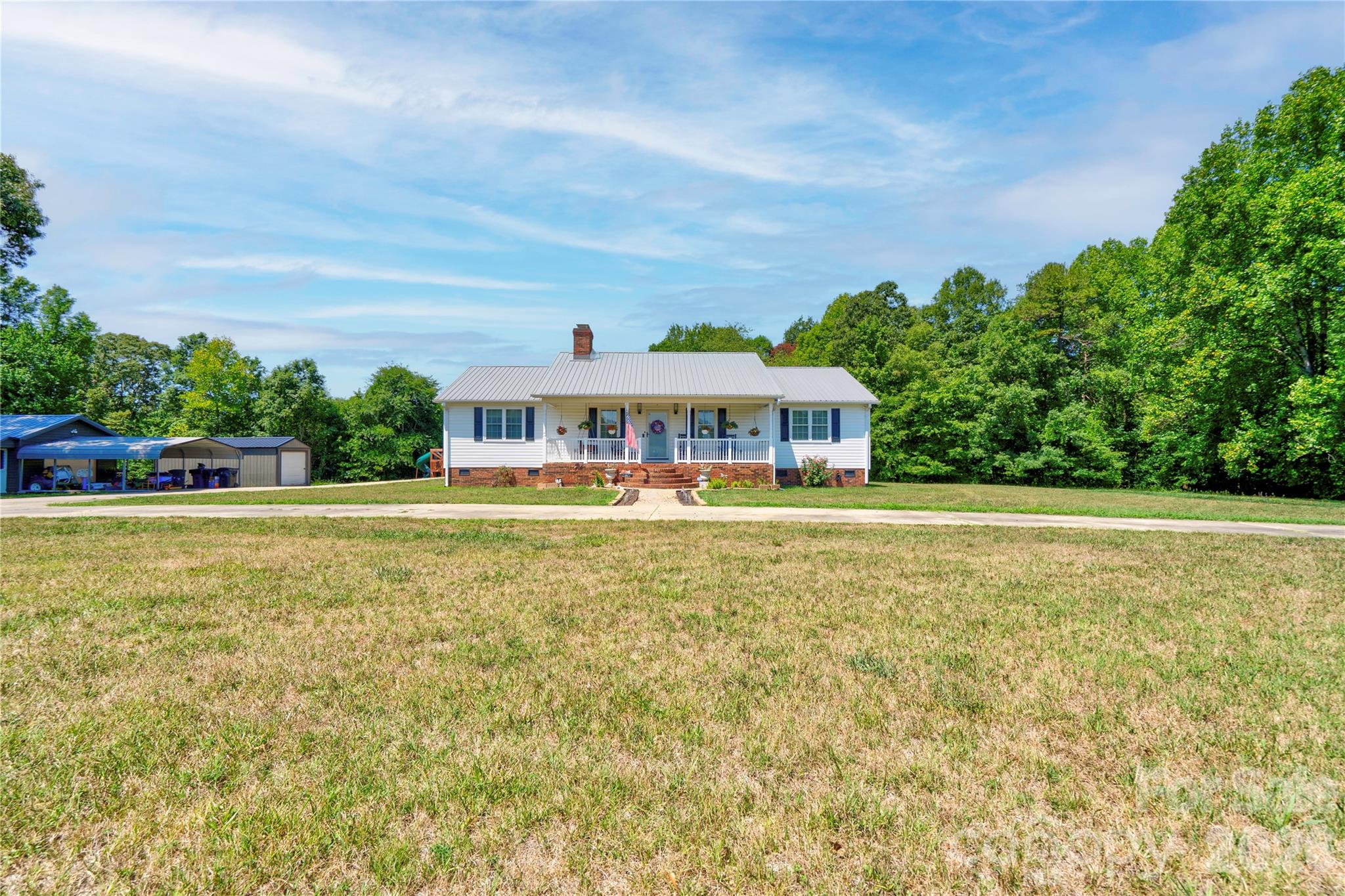 225 Westlee Street Property Photo