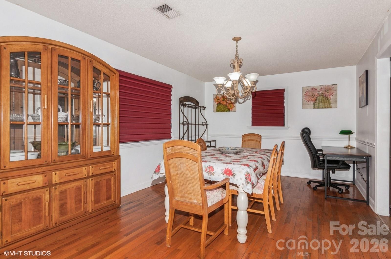 9938 Sandra Lane Property Photo 7
