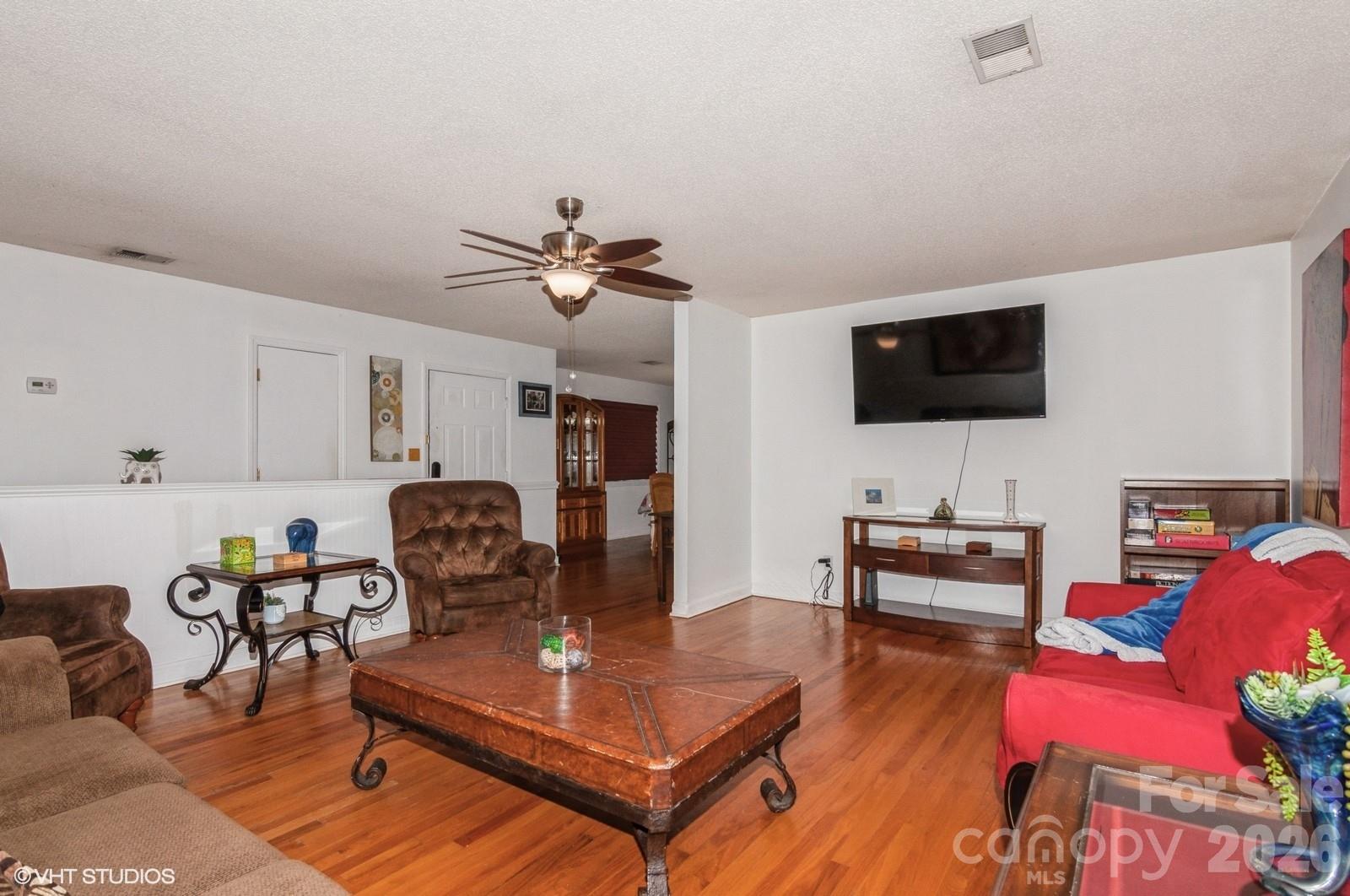 9938 Sandra Lane Property Photo 14