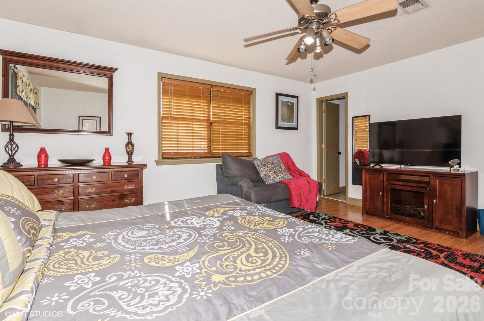 9938 Sandra Lane Property Photo 16
