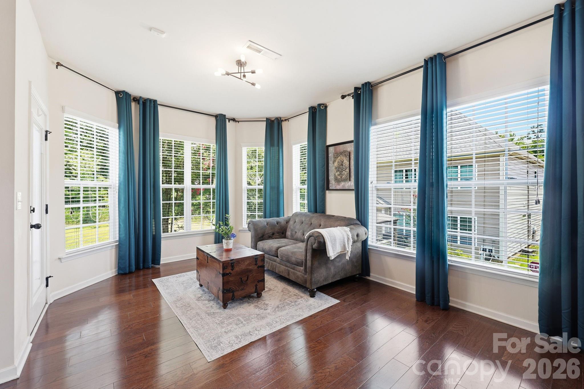 10648 Sky Chase Avenue Property Photo 13