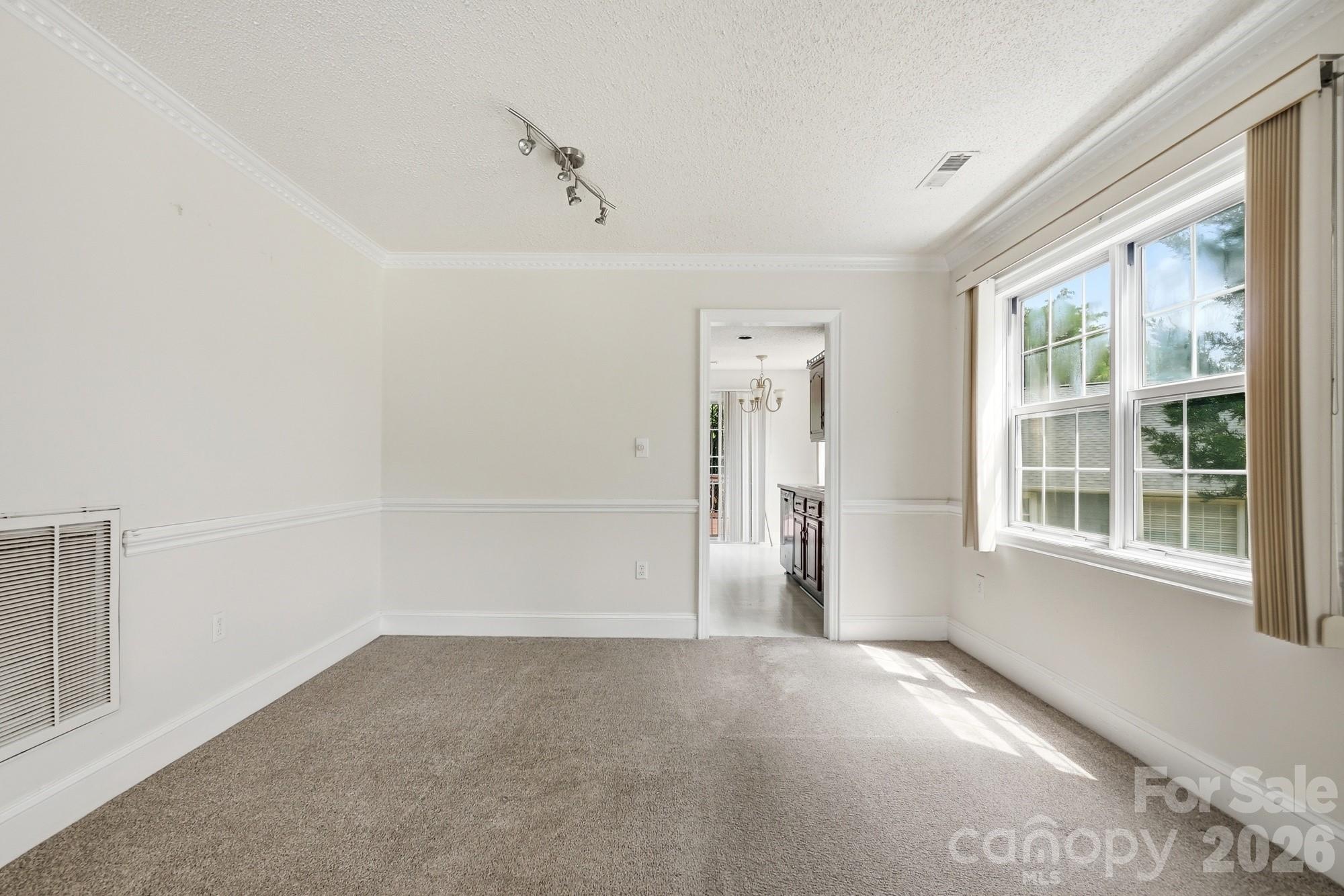 2914 Huckleberry Hill Drive Property Photo 14