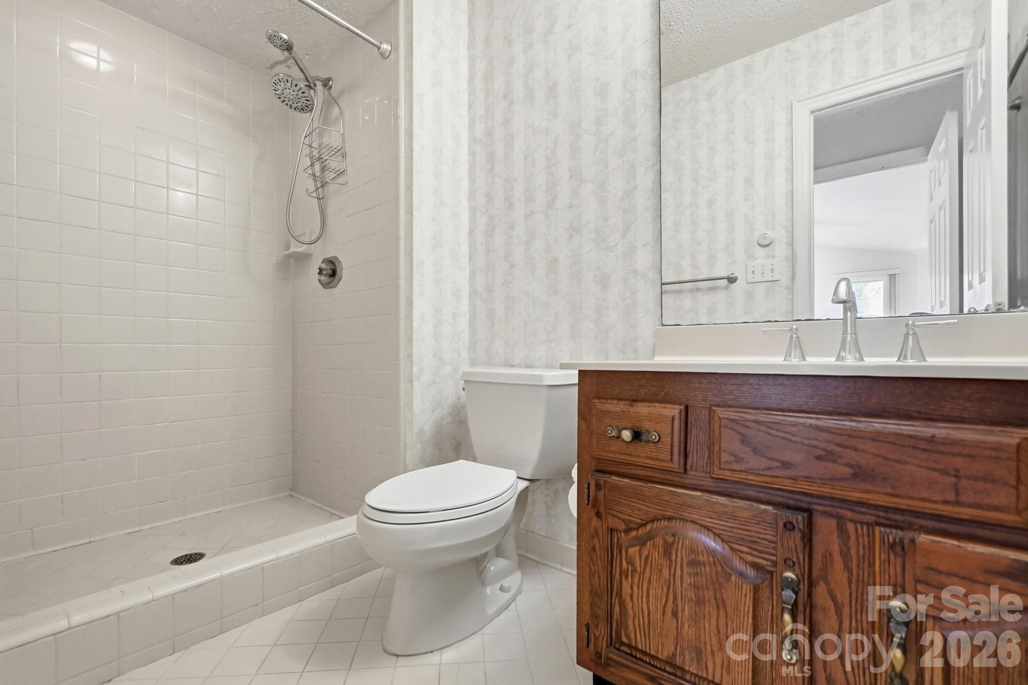2914 Huckleberry Hill Drive Property Photo 23