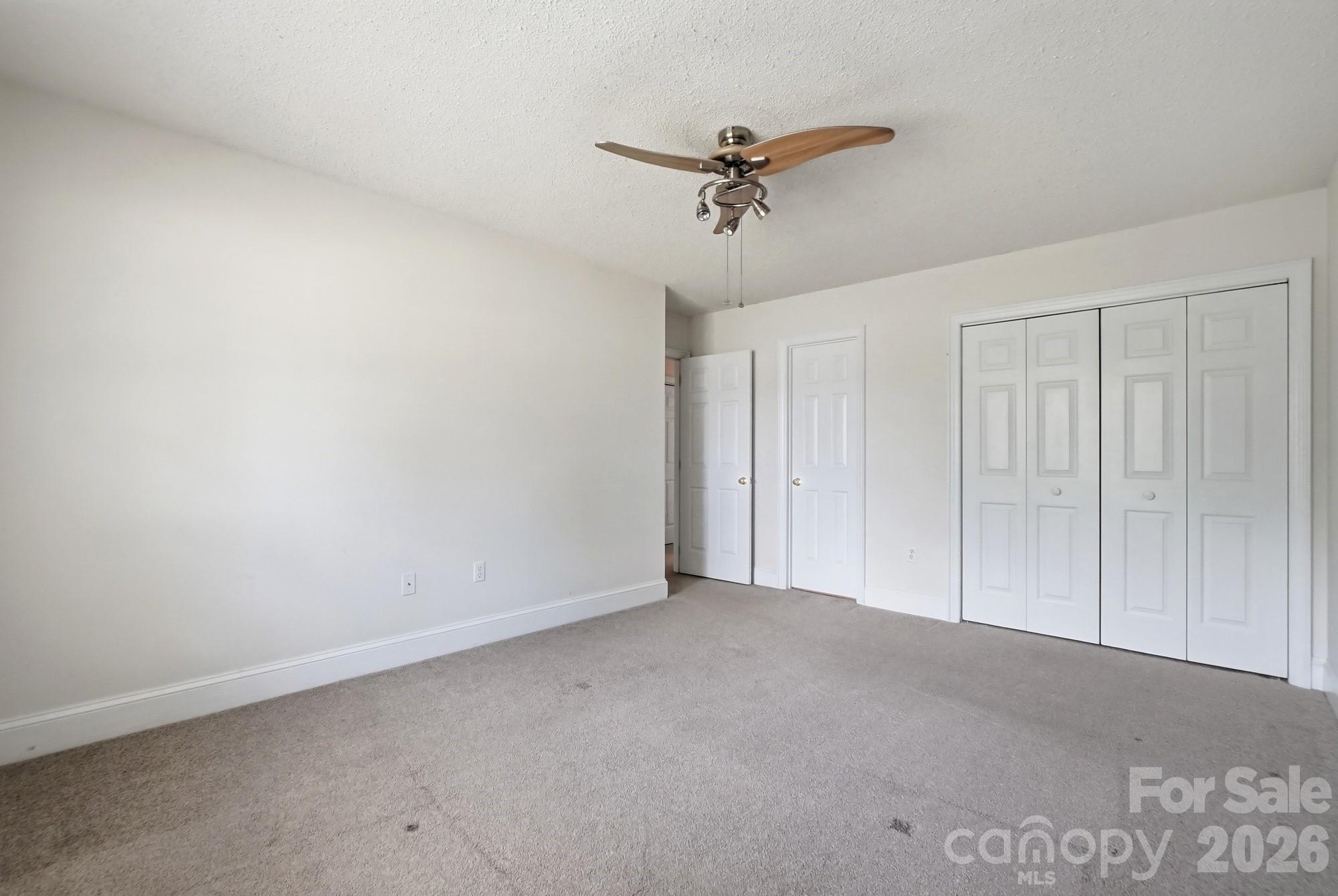 2914 Huckleberry Hill Drive Property Photo 25