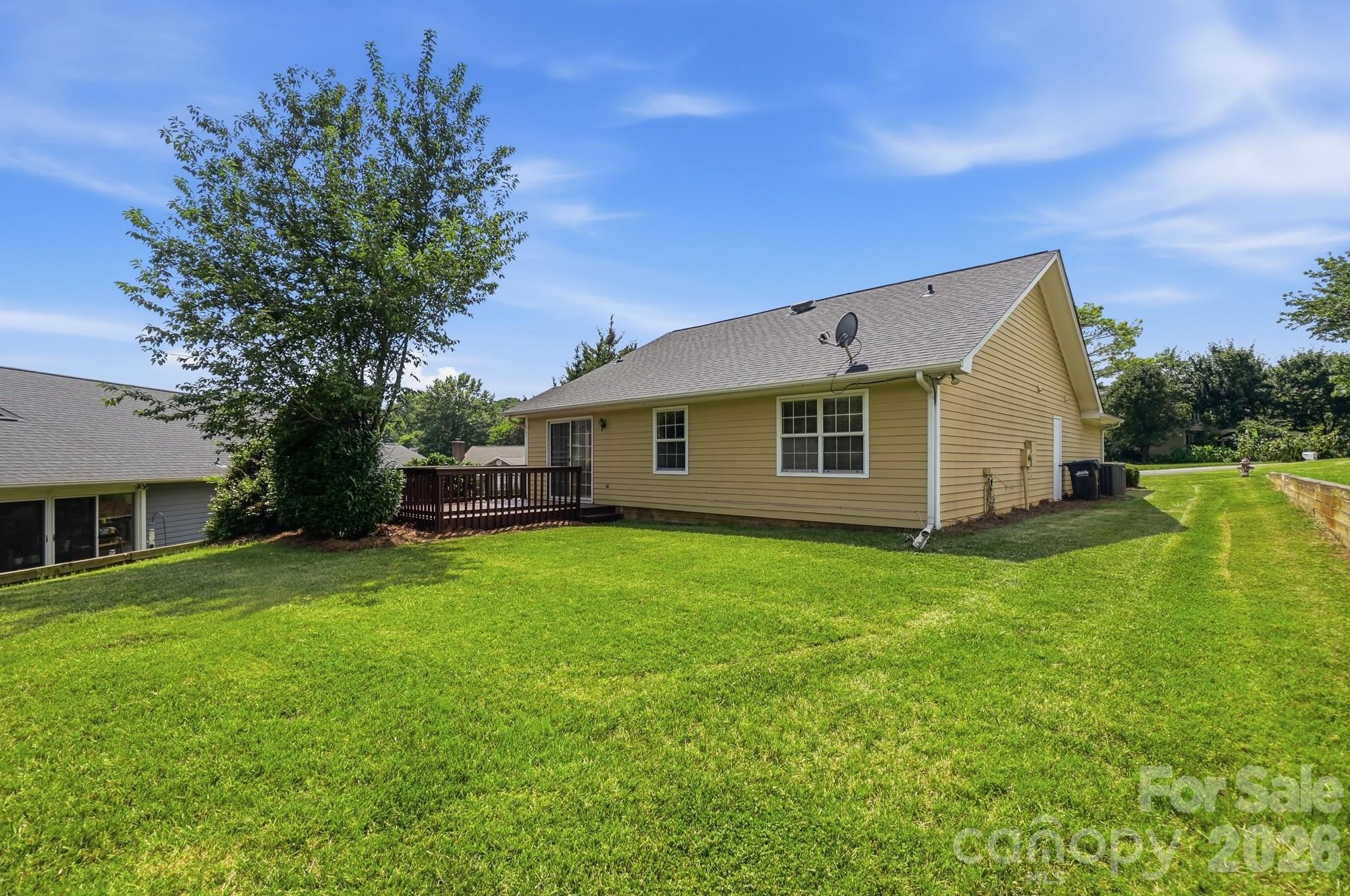 2914 Huckleberry Hill Drive Property Photo 31