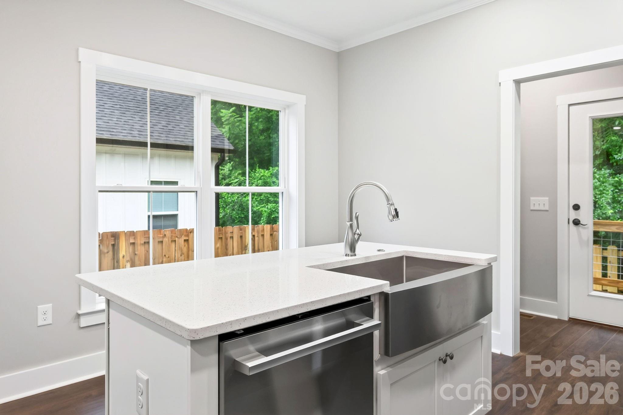 110 Orchard Street Property Photo 4