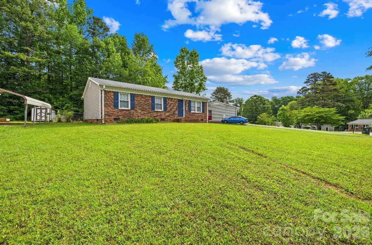 1812 Alpine Drive Property Photo 2