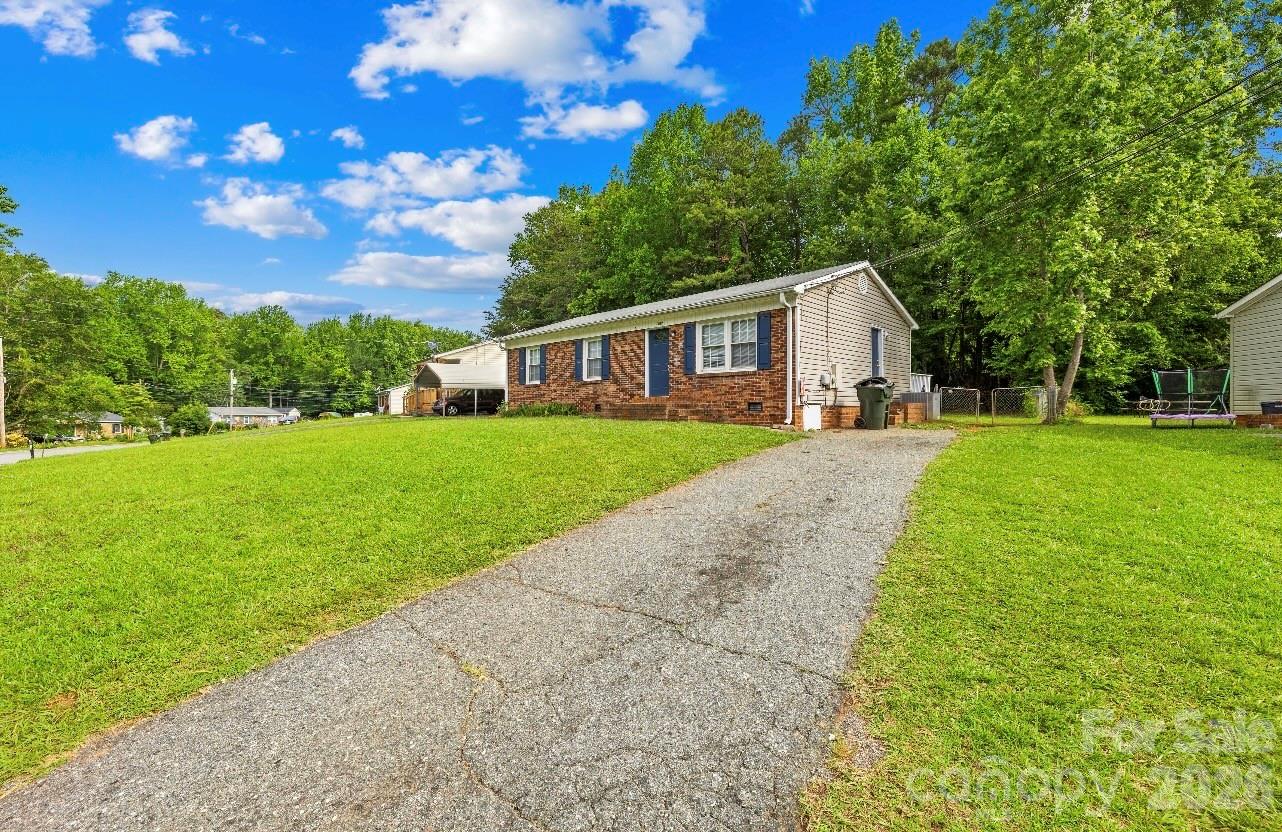 1812 Alpine Drive Property Photo 3