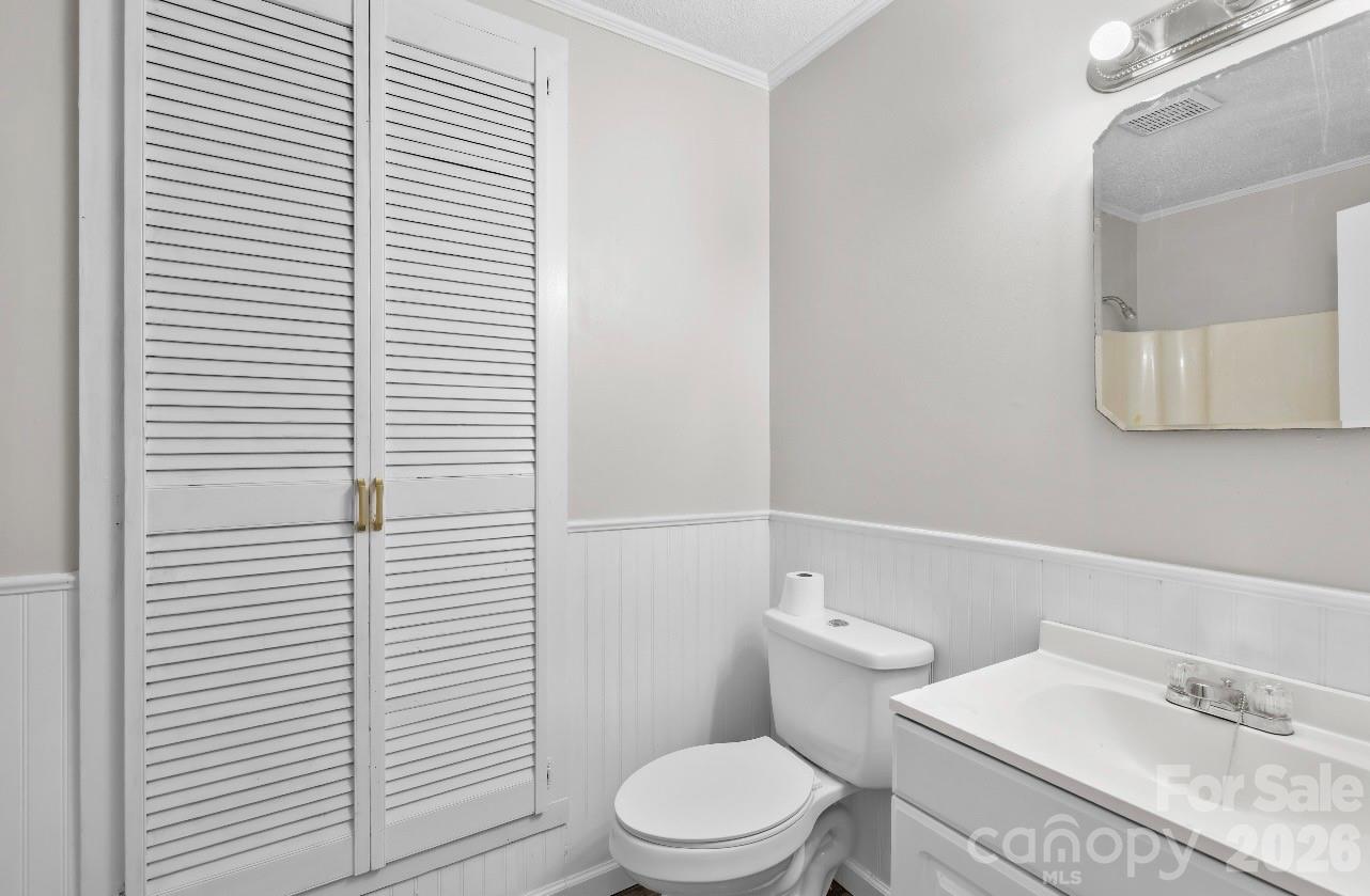 1812 Alpine Drive Property Photo 11
