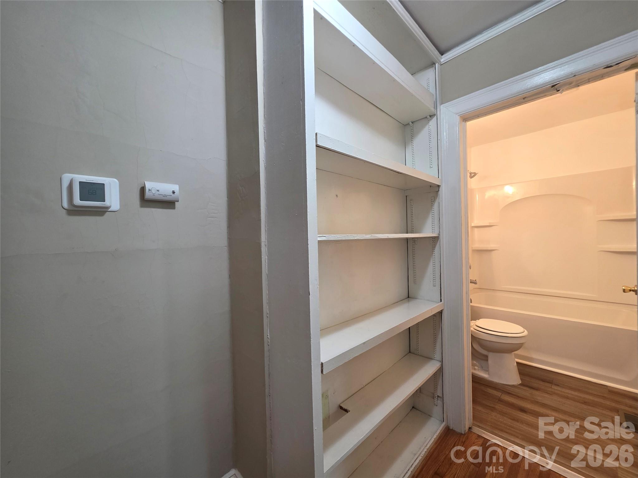 614 Marsh Road Property Photo 9